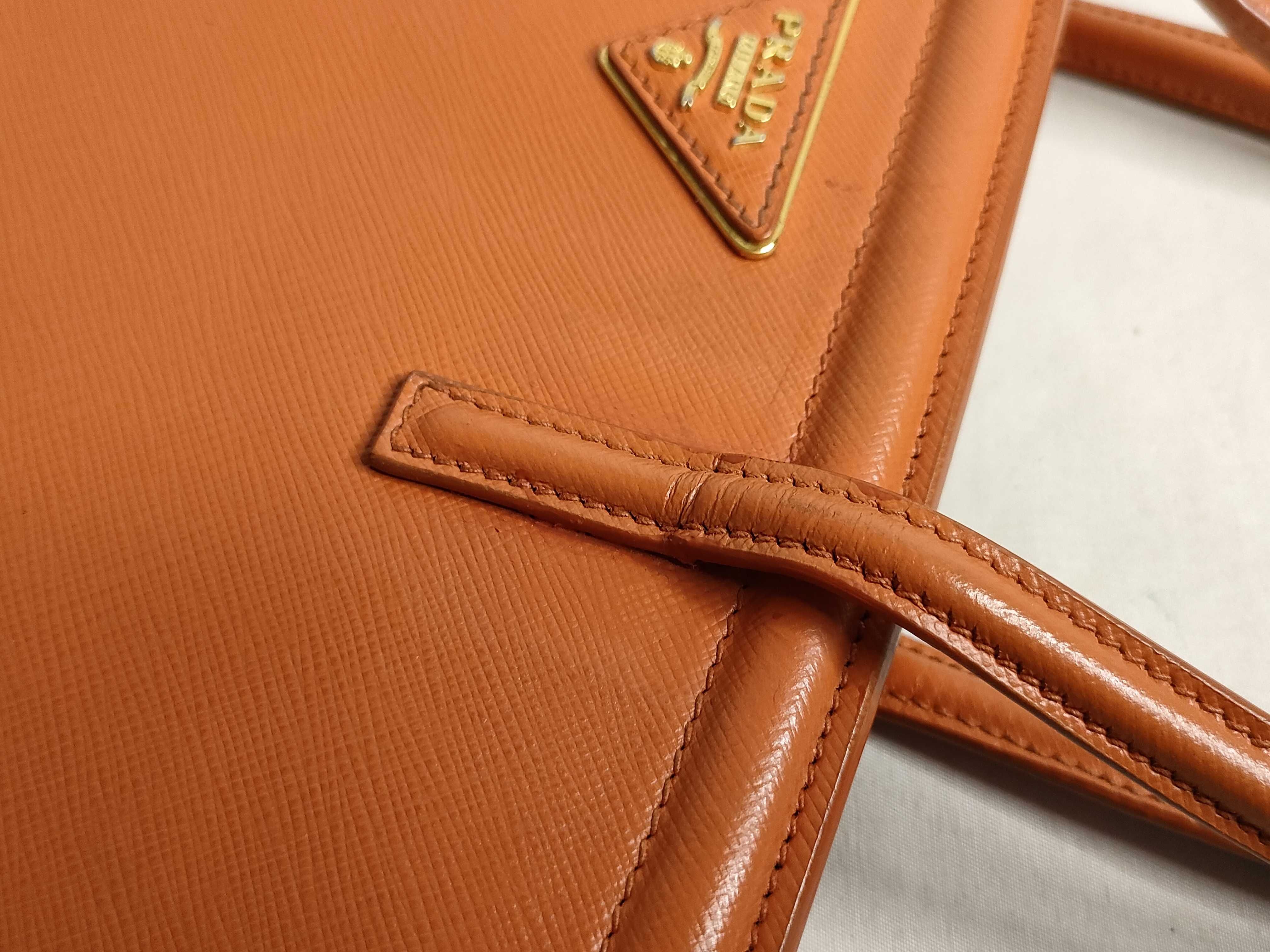 Saffiano 2-Way Handbag Brown Handbag — view 5