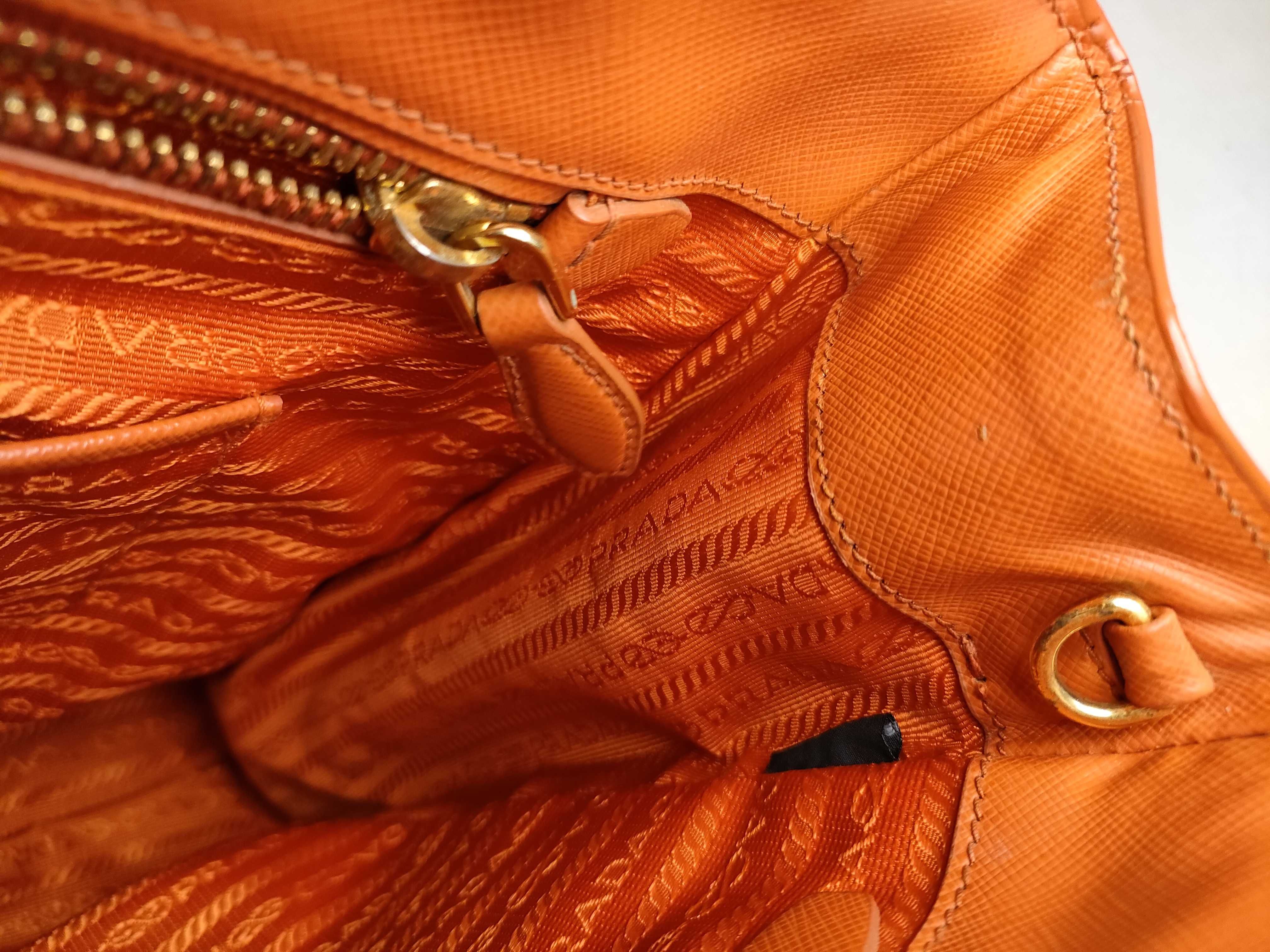 Saffiano 2-Way Handbag Brown Handbag — view 9
