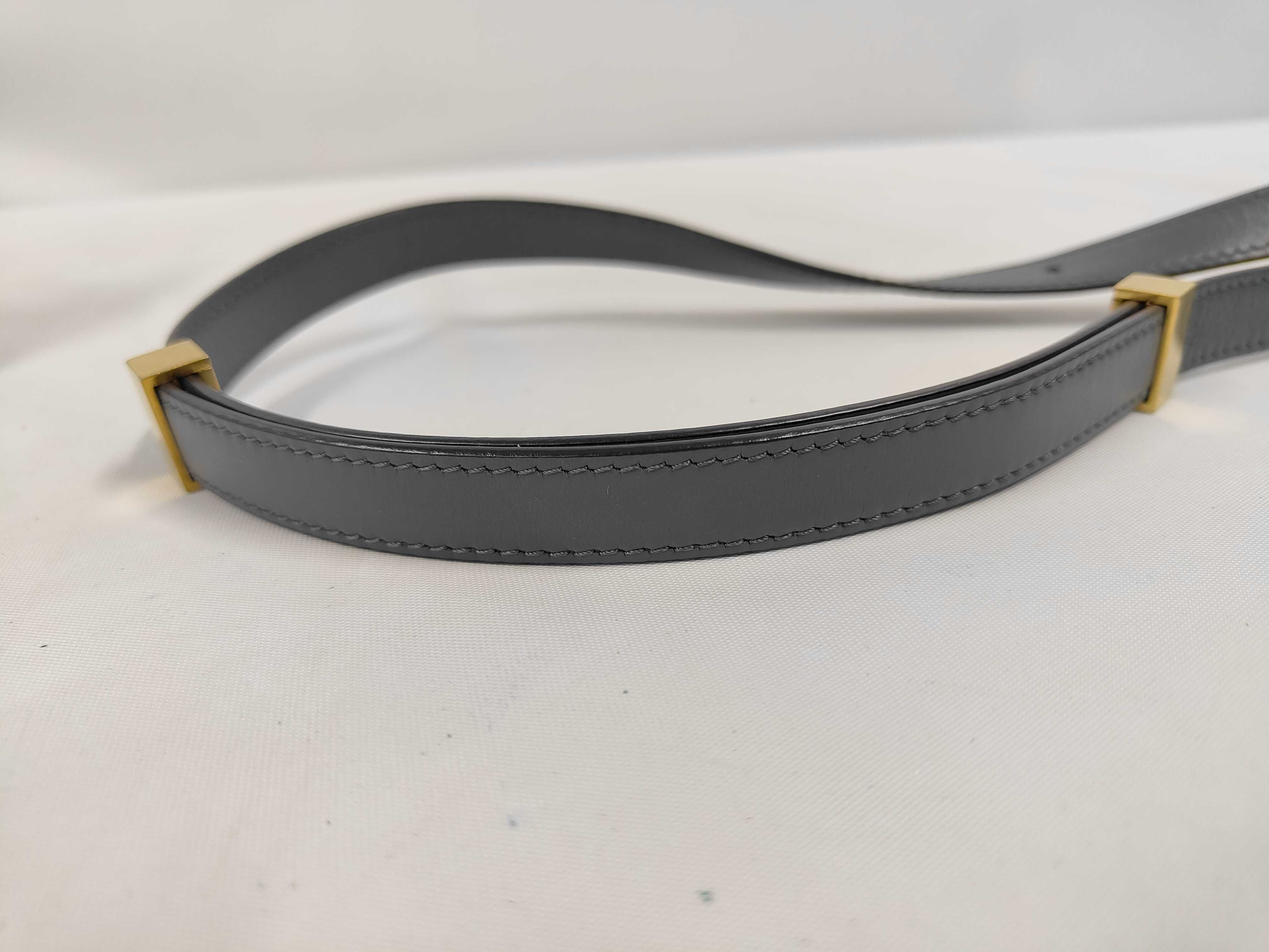 Classic Box Leather Shoulder Bag — view 5