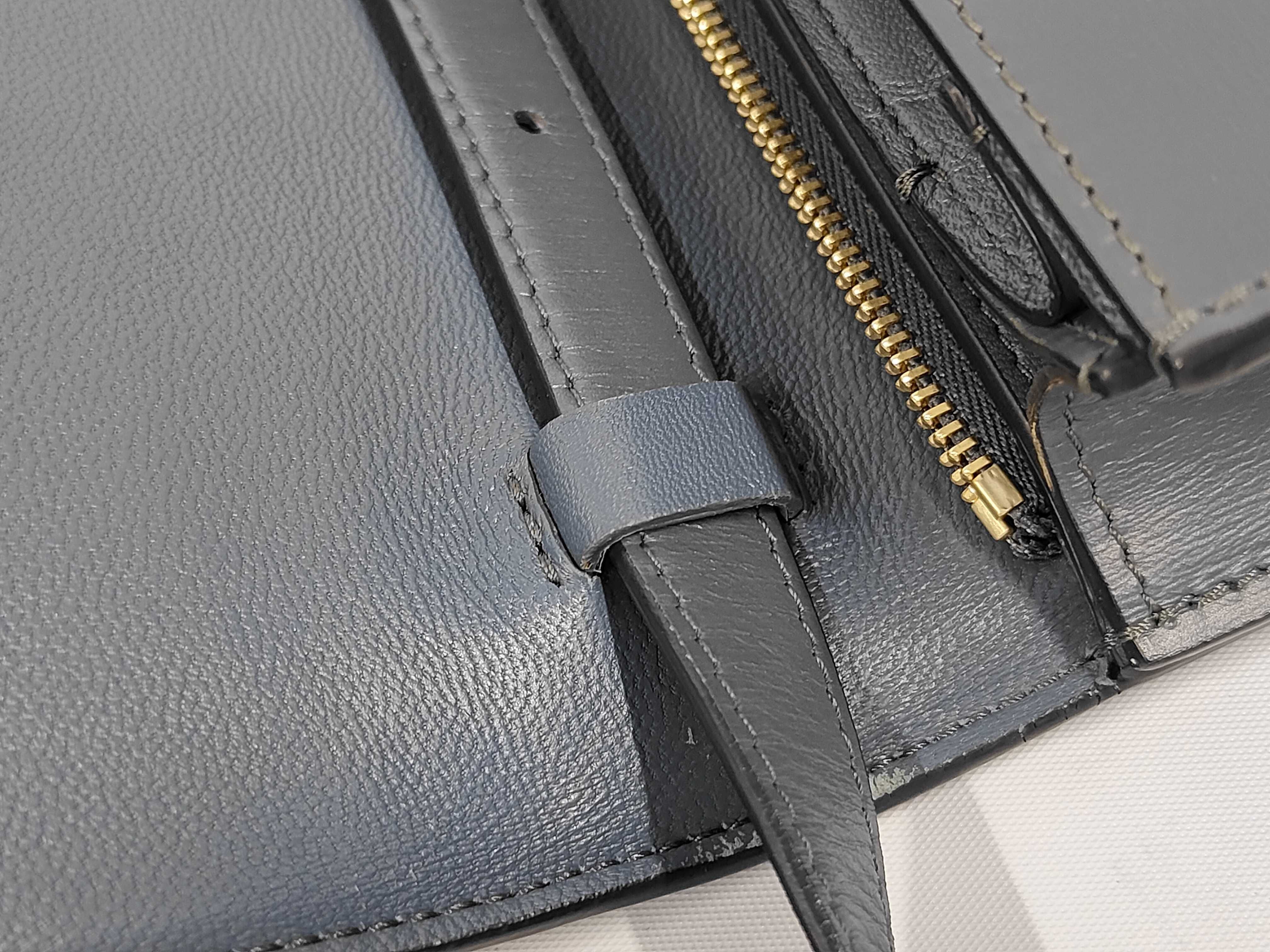 Classic Box Leather Shoulder Bag — view 8