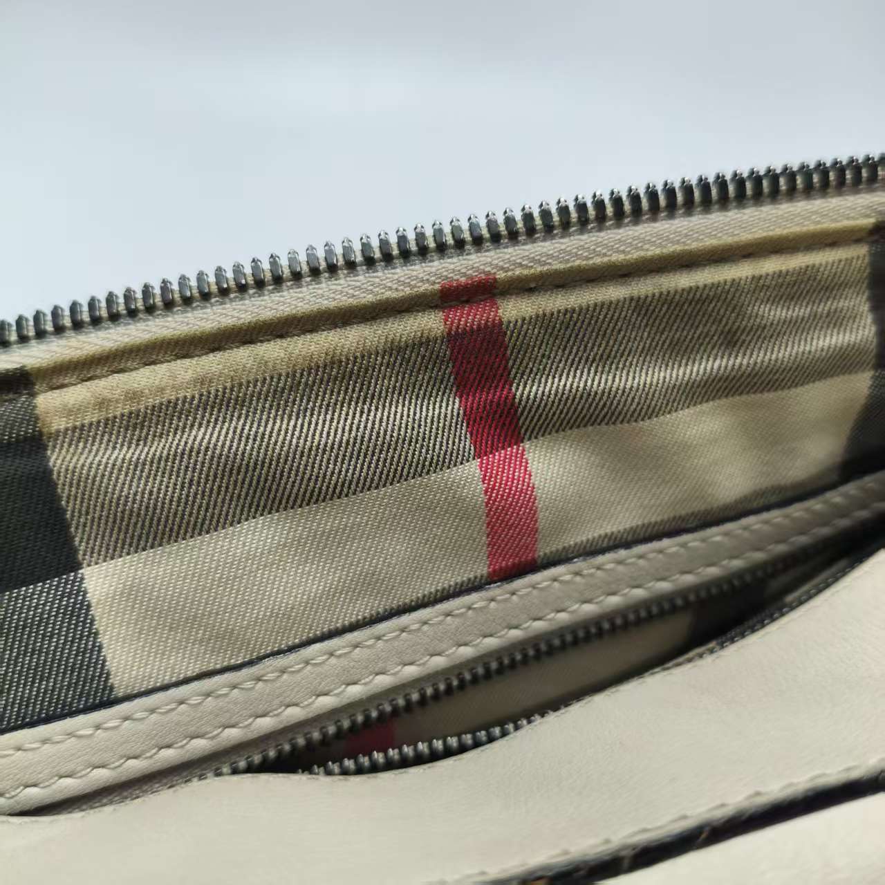【*Shipped from: China*】BURBERRY Leather Shoulder Bag — view 11
