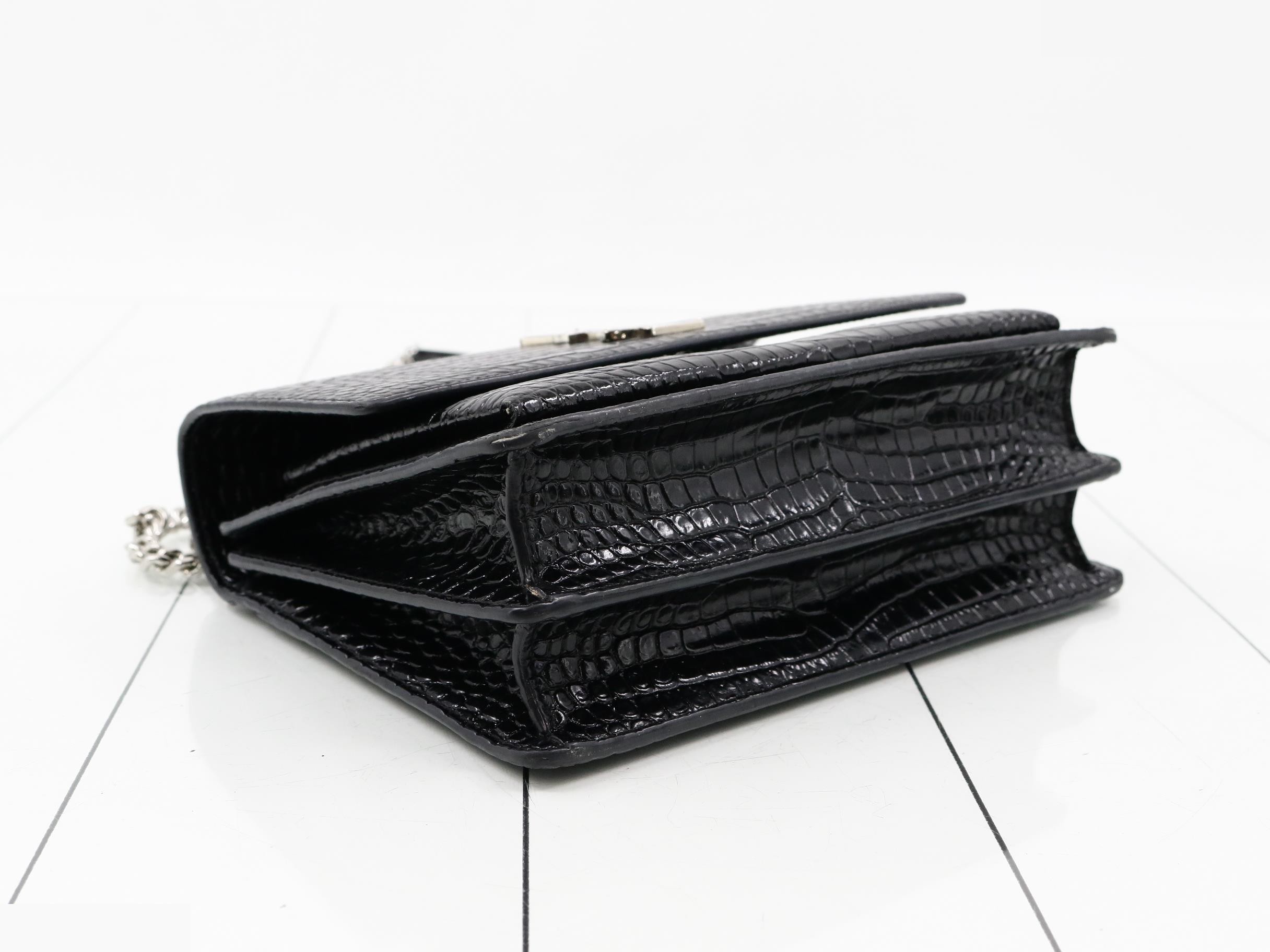 Cassandra Chain Shoulder Bag — view 5