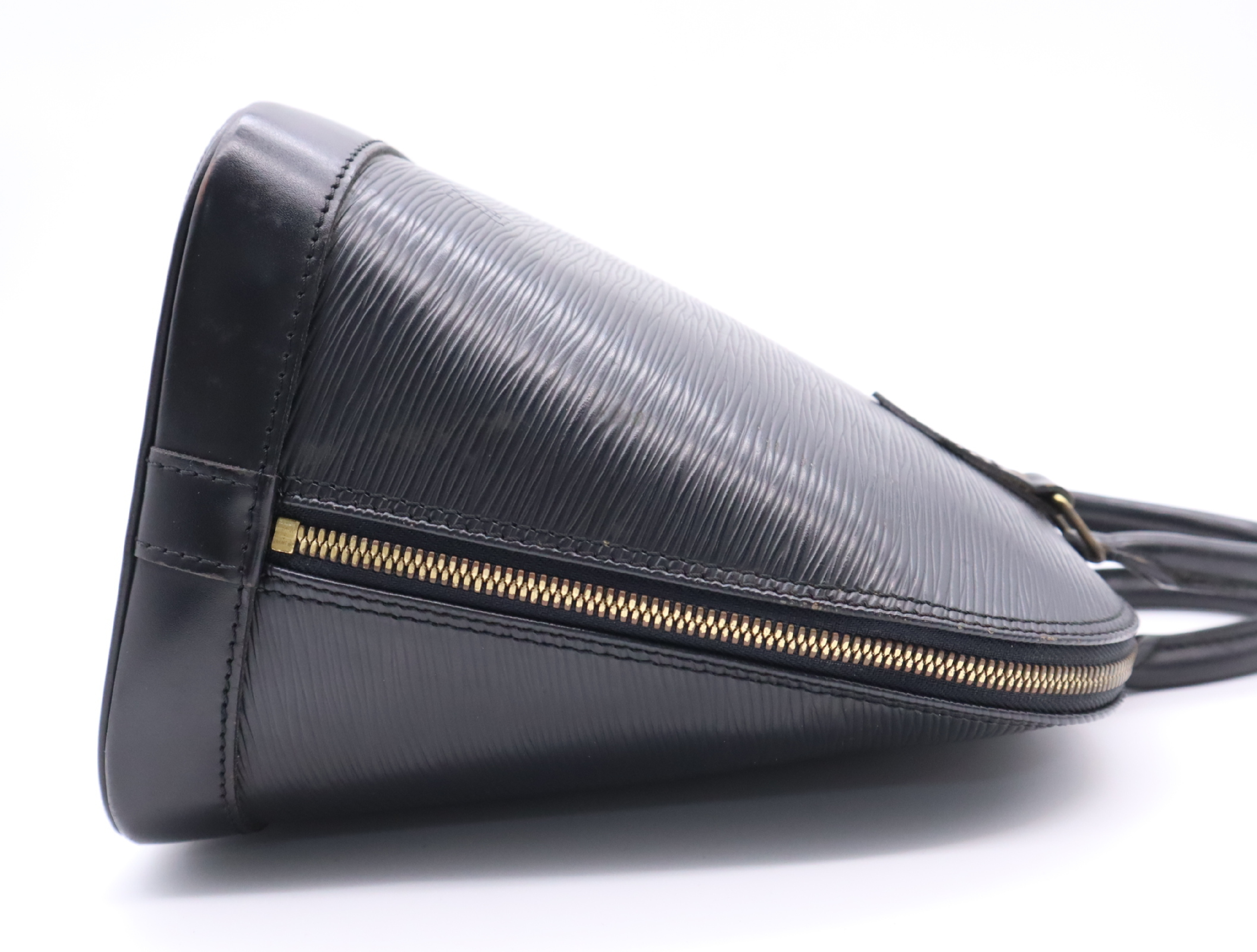 M52142 Epi Alma Noir Handbag — view 5