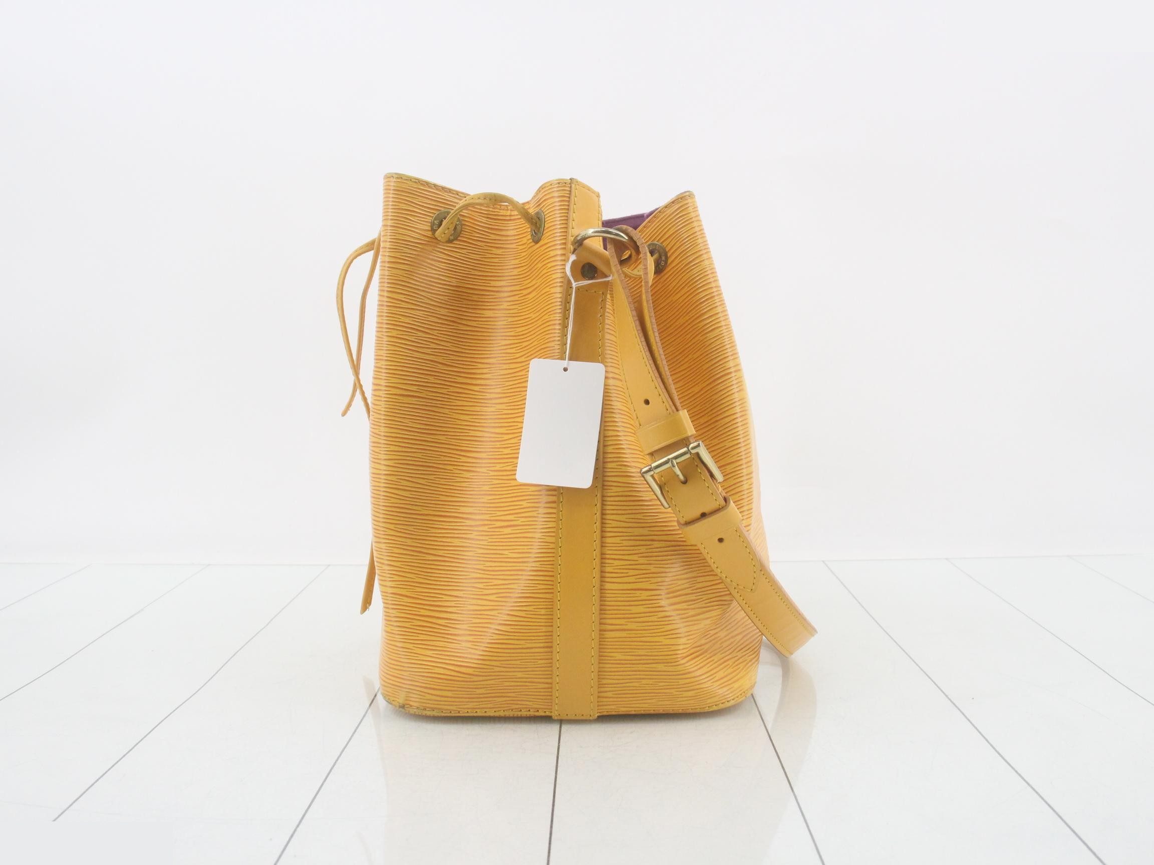 Epi Petit Noé Tassili Yellow Shoulder Bag — view 3
