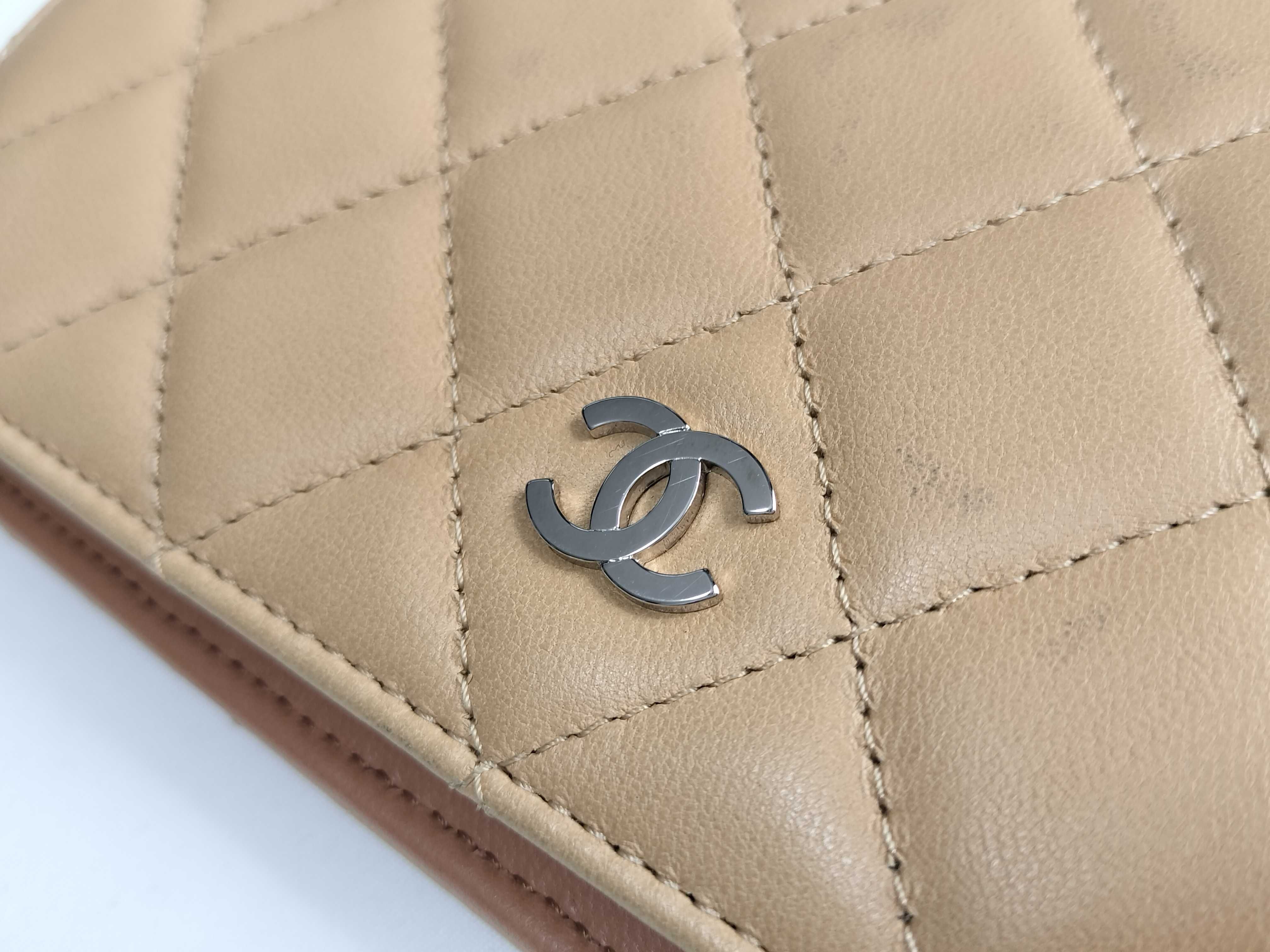 Matelassé Coco Mark Long Wallet — view 15