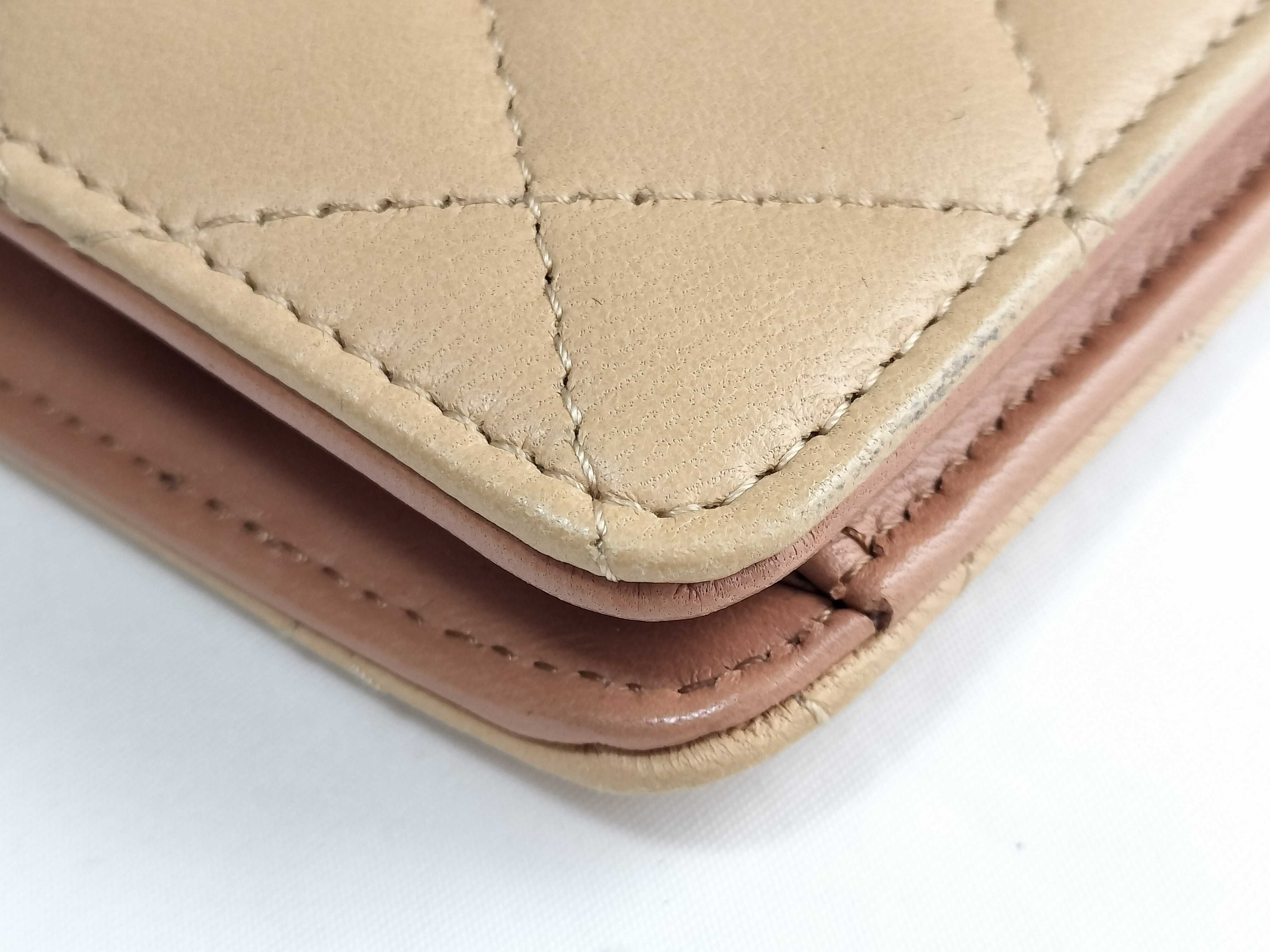 Matelassé Coco Mark Long Wallet — view 3