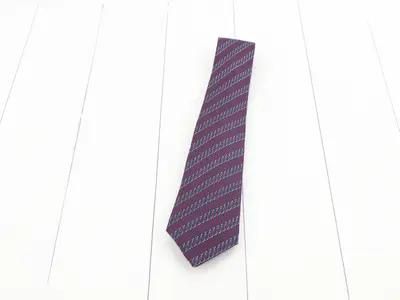 silk chain pattern tie