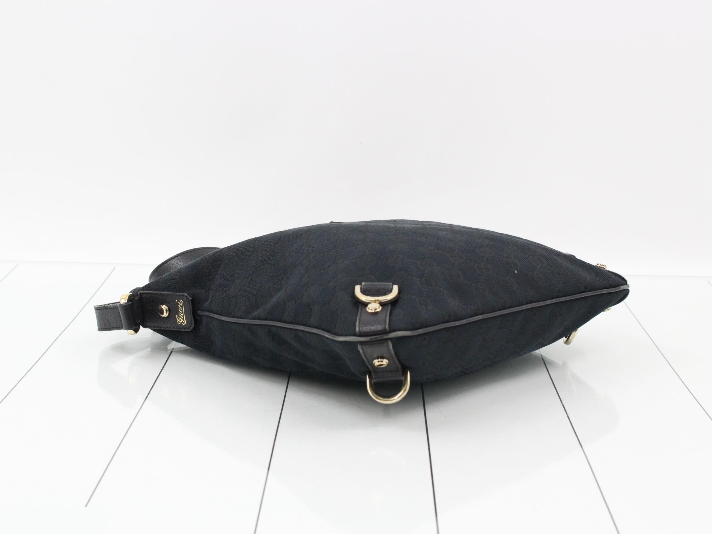 GG Canvas Shoulder Bag — view 5