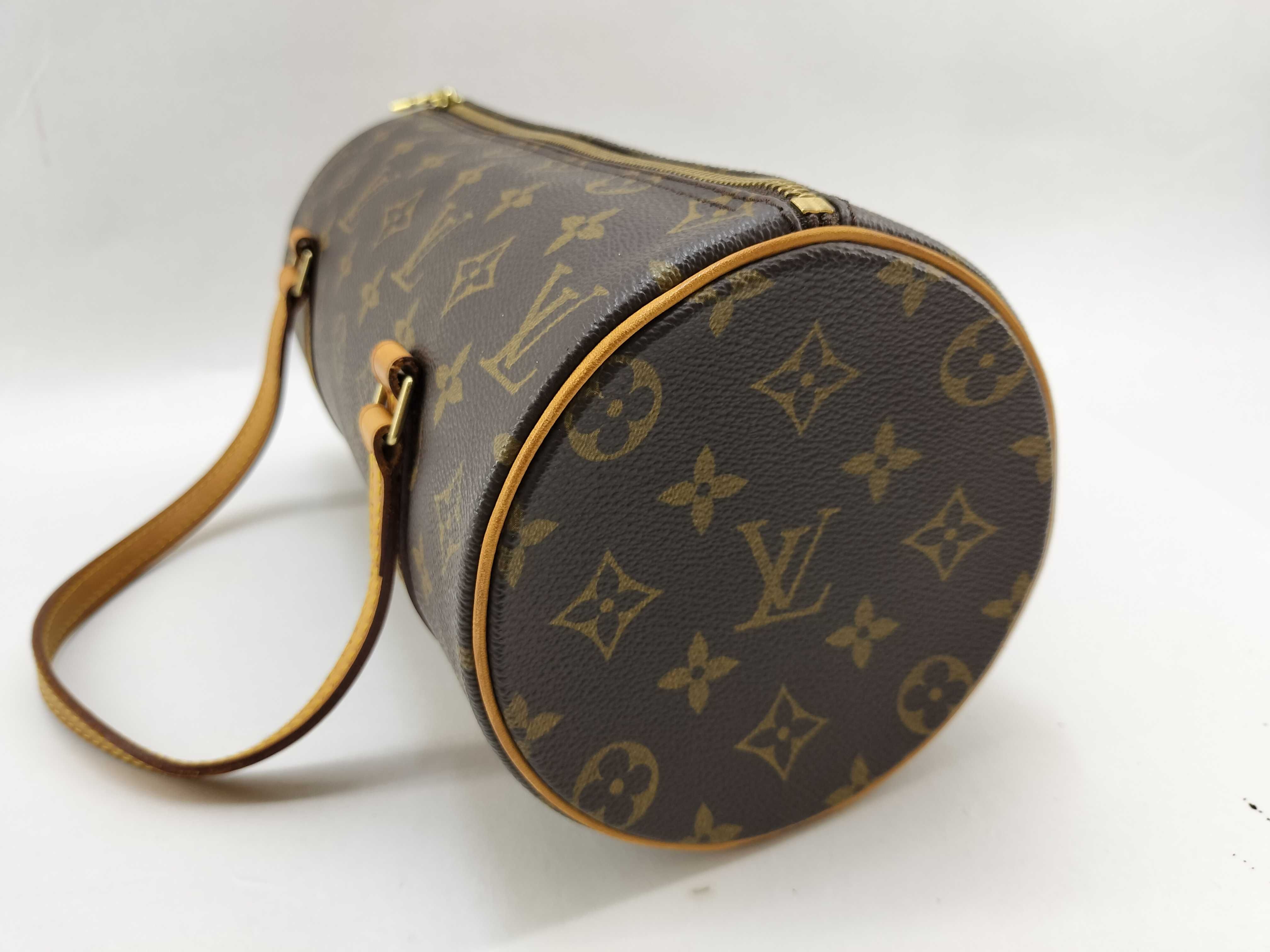 Monogram Louis Vuitton Papillon 26 M51386 Handbag — view 14