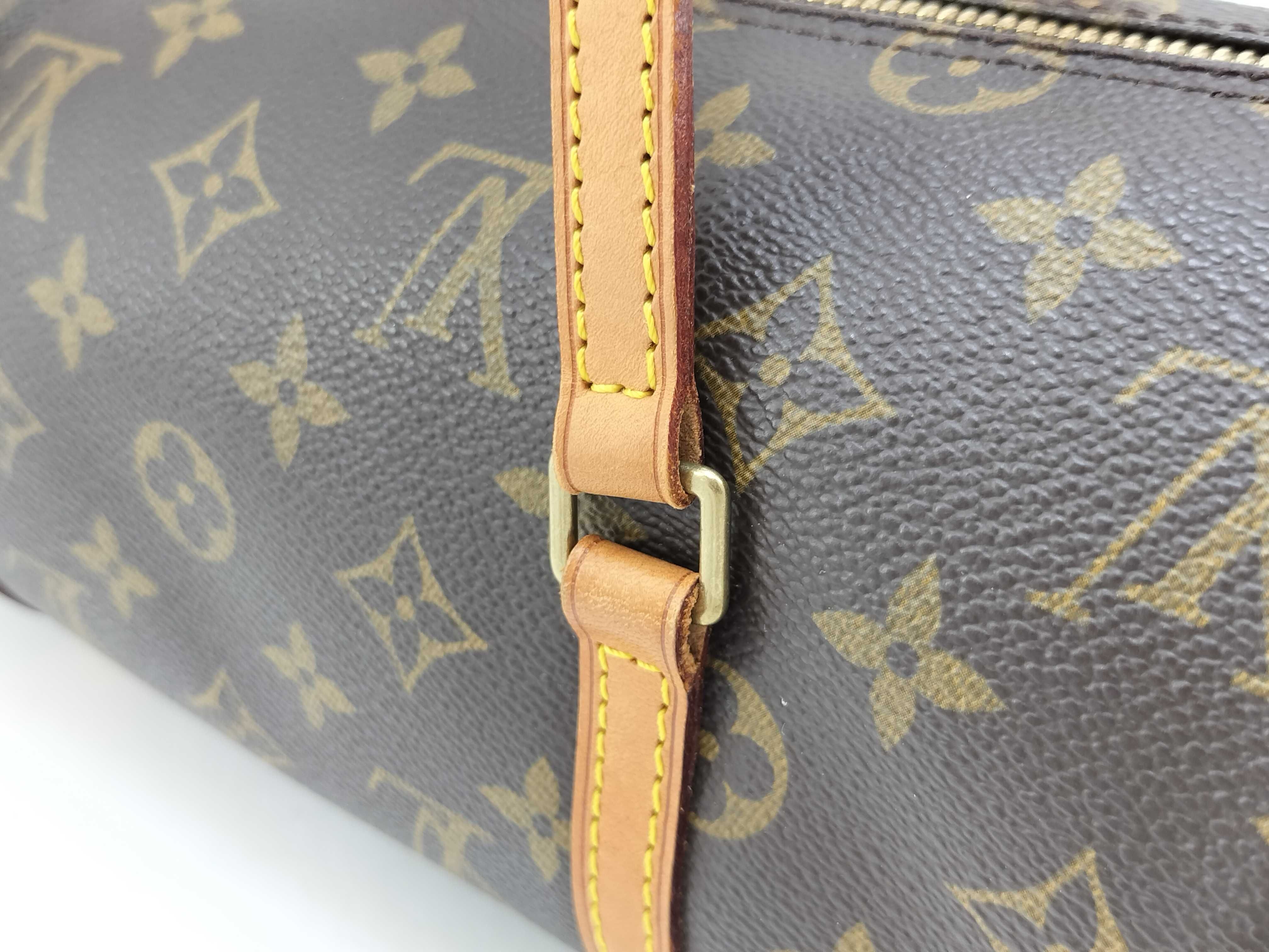 Monogram Louis Vuitton Papillon 26 M51386 Handbag — view 3