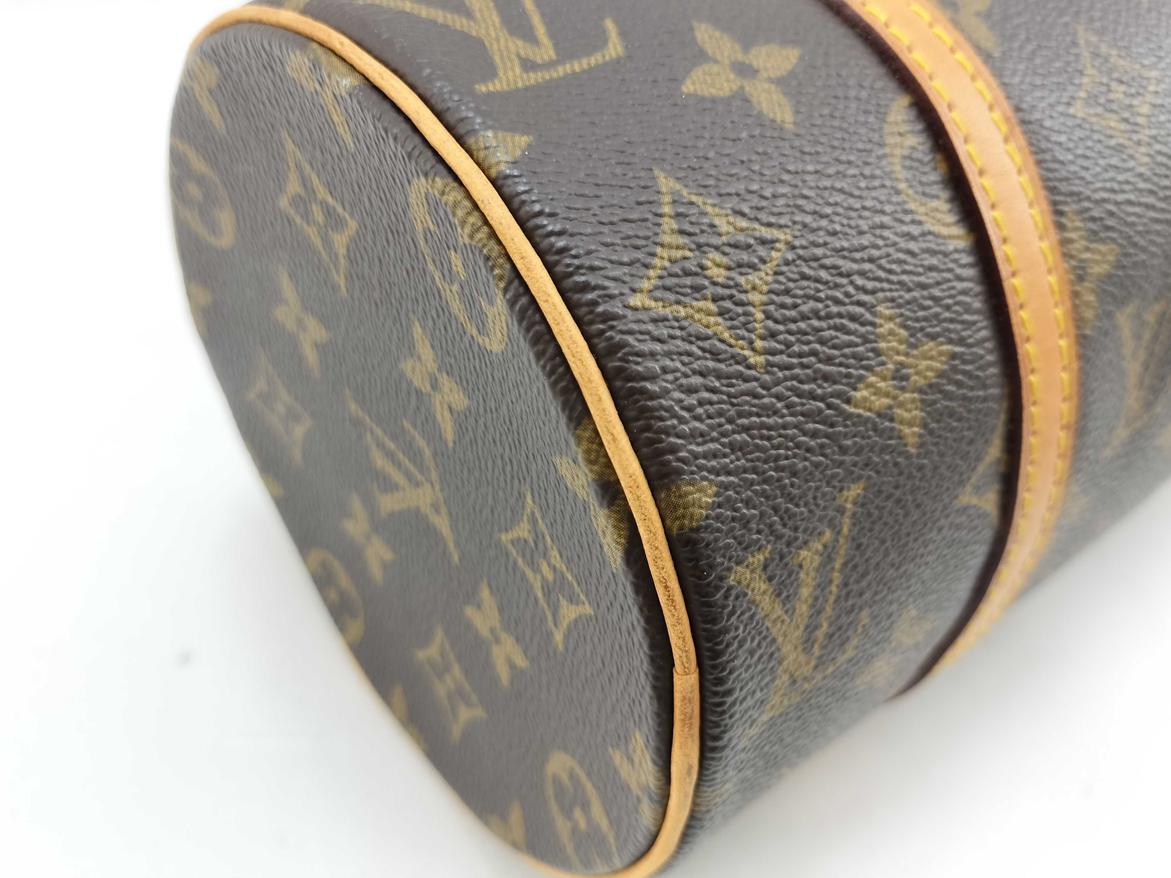 Monogram Louis Vuitton Papillon 26 M51386 Handbag — view 8
