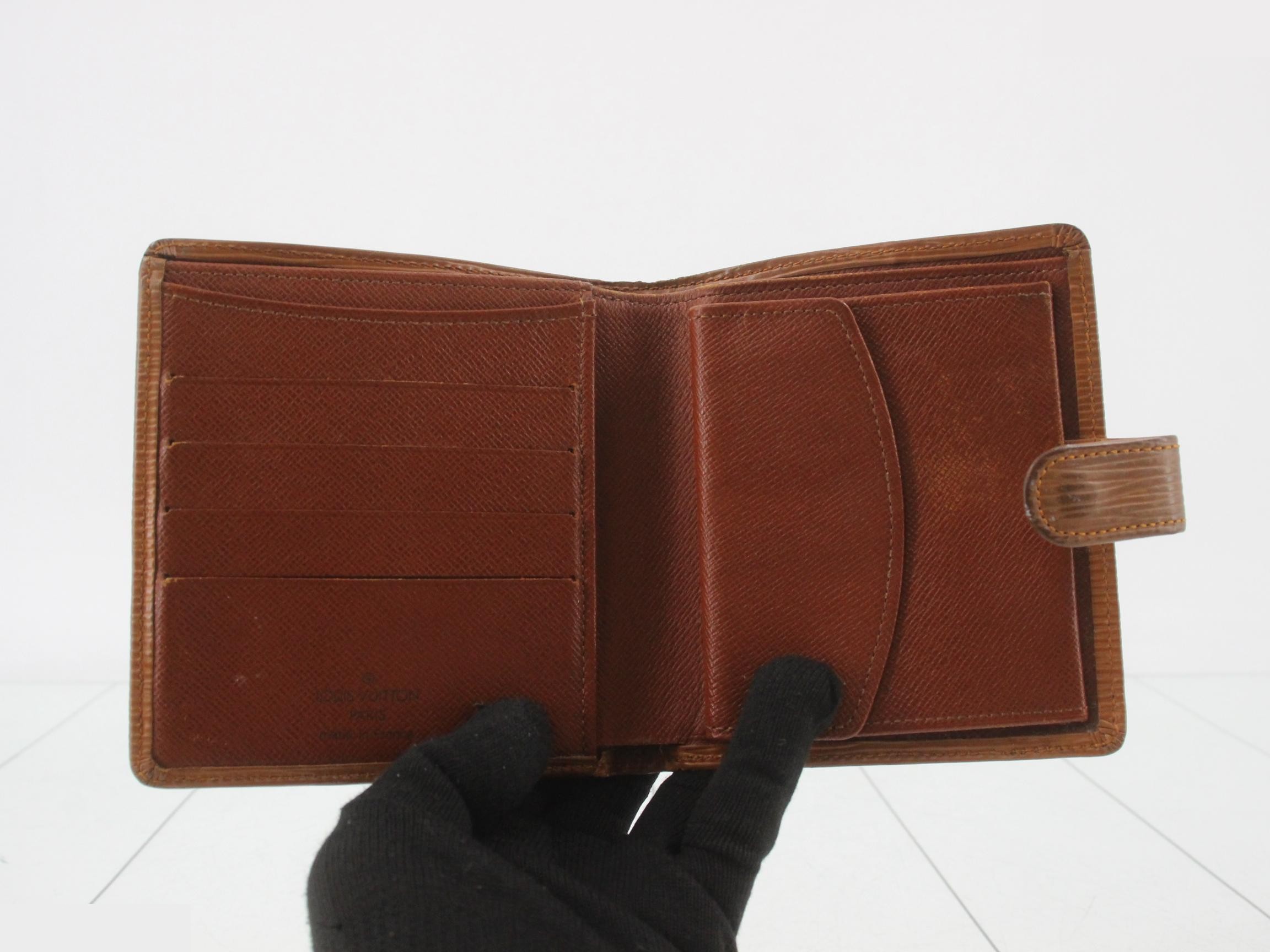 Epi Porte-Billet Carte Crédit Monnaie Folding Wallet — view 4