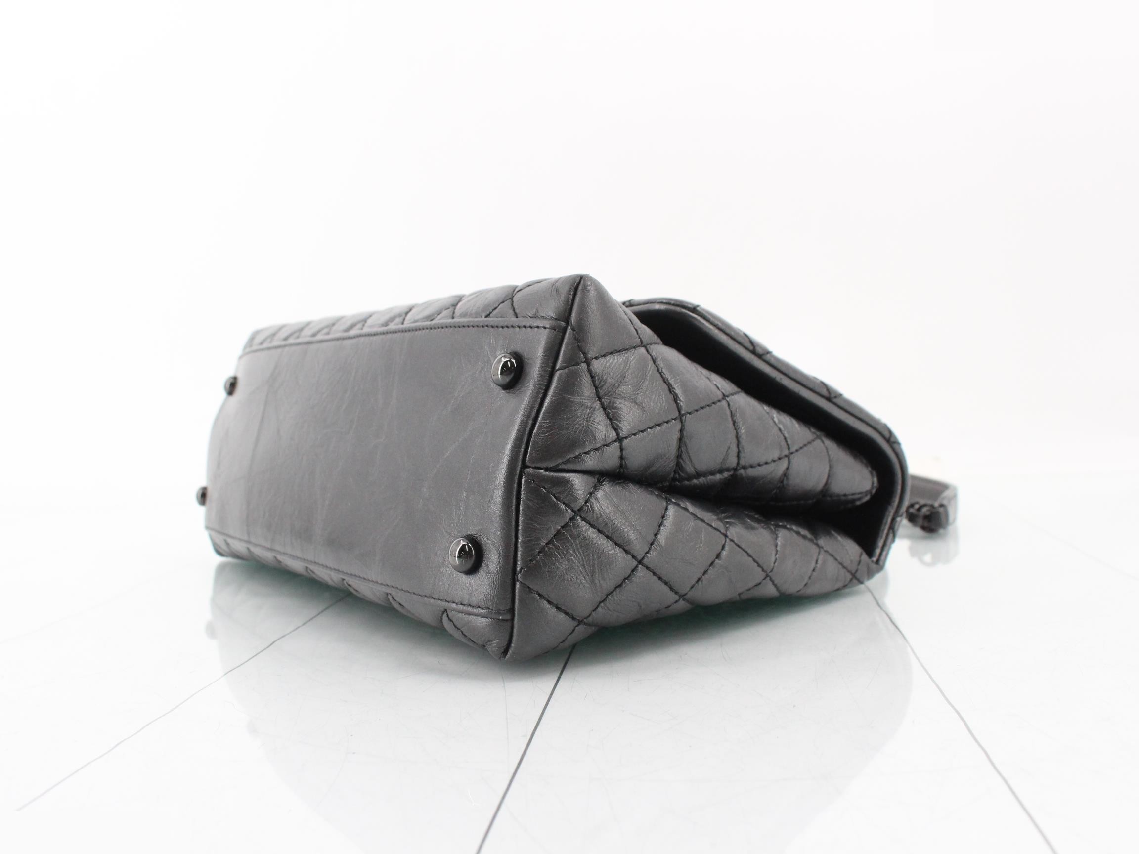 Coco Handle 29 S Vintage Calf 2-Way Handbag, So Black — view 6