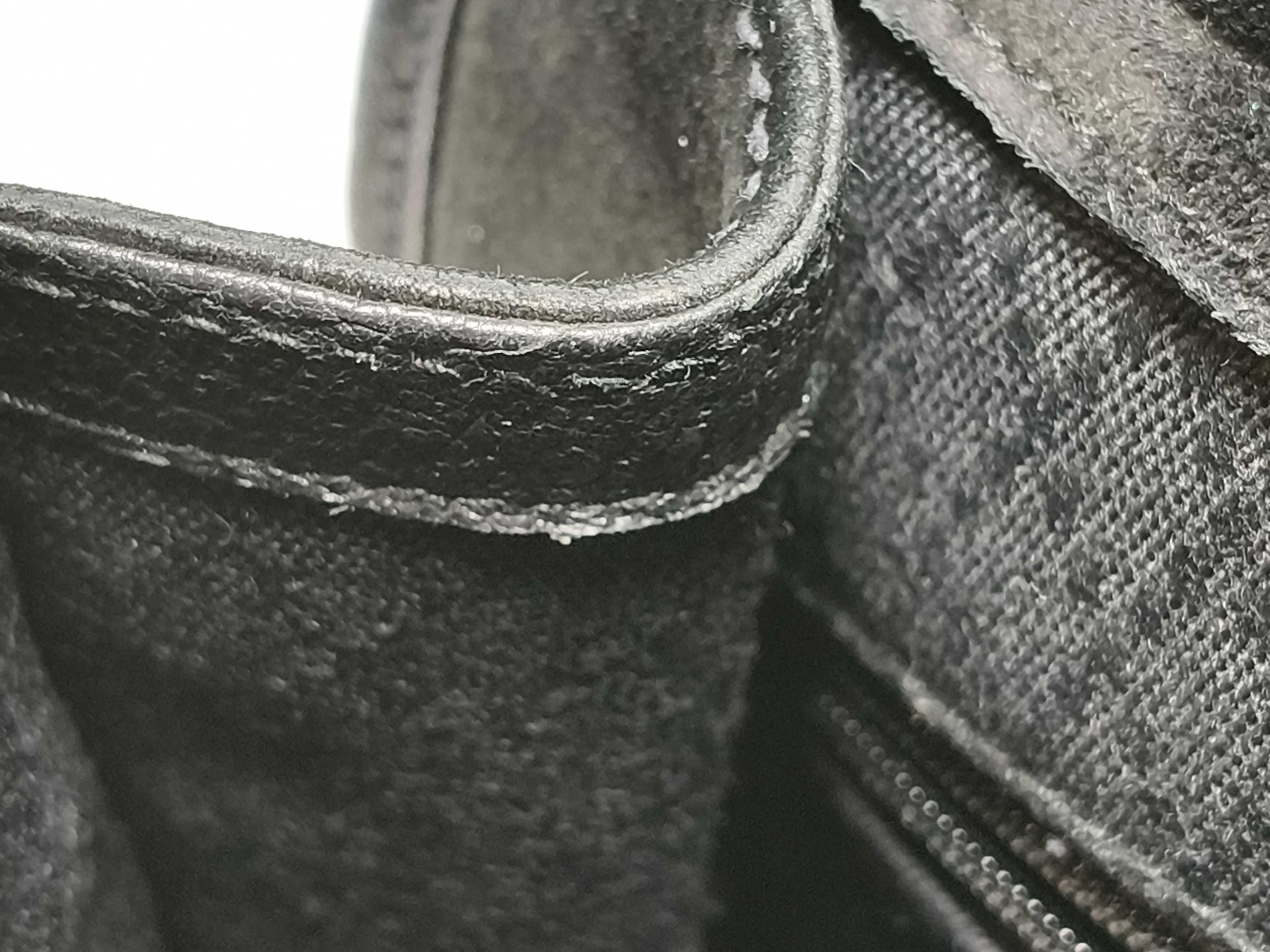 Horsebit Shoulder Bag — view 9