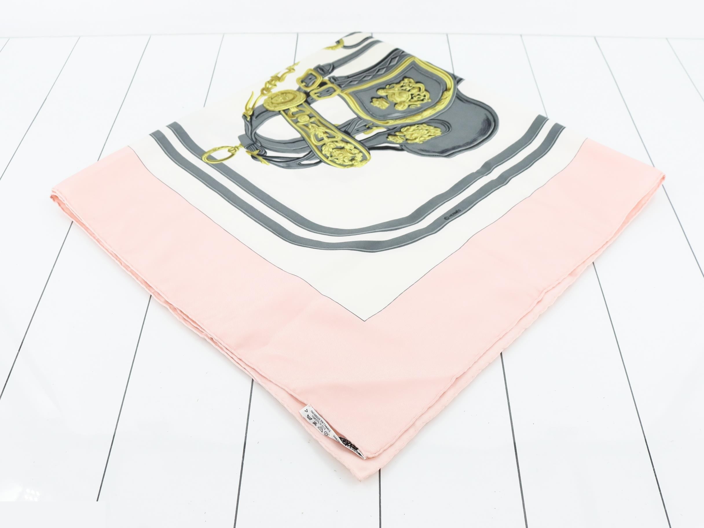scarf — view 2