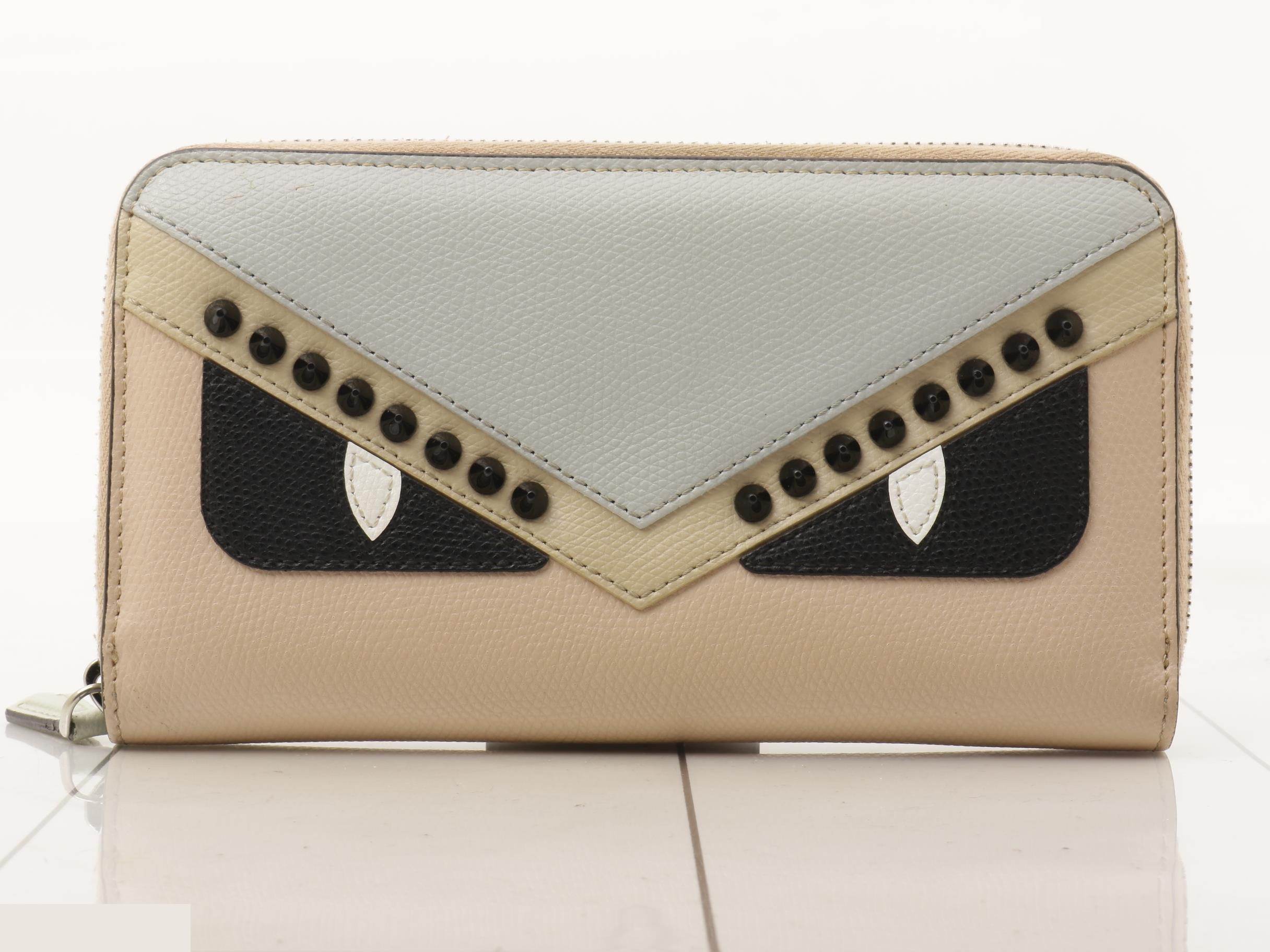 Bugs Eye Round Zipper Long Wallet