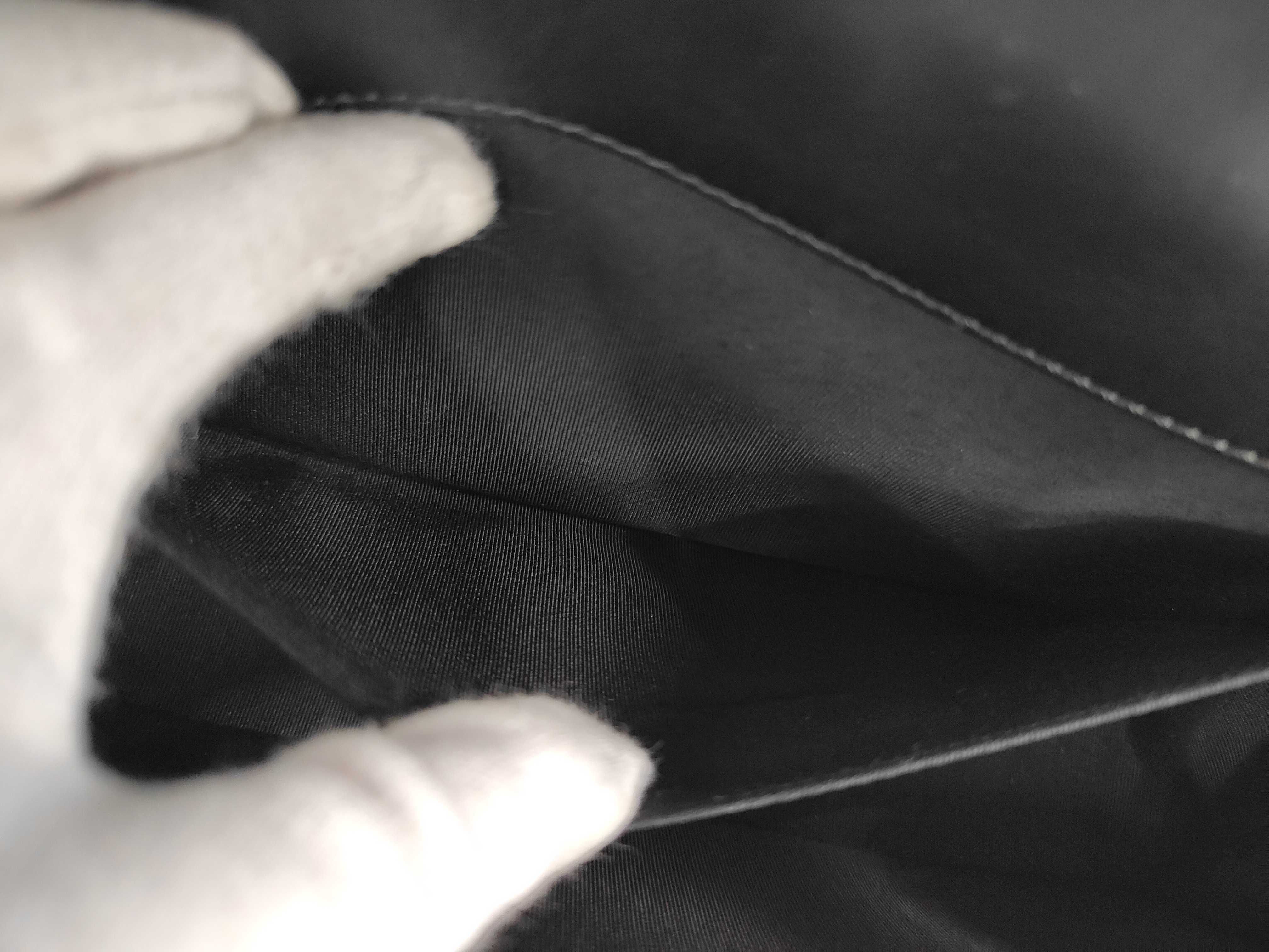 Boy Chanel 25 Lambskin Black Seal Shoulder Bag — view 12