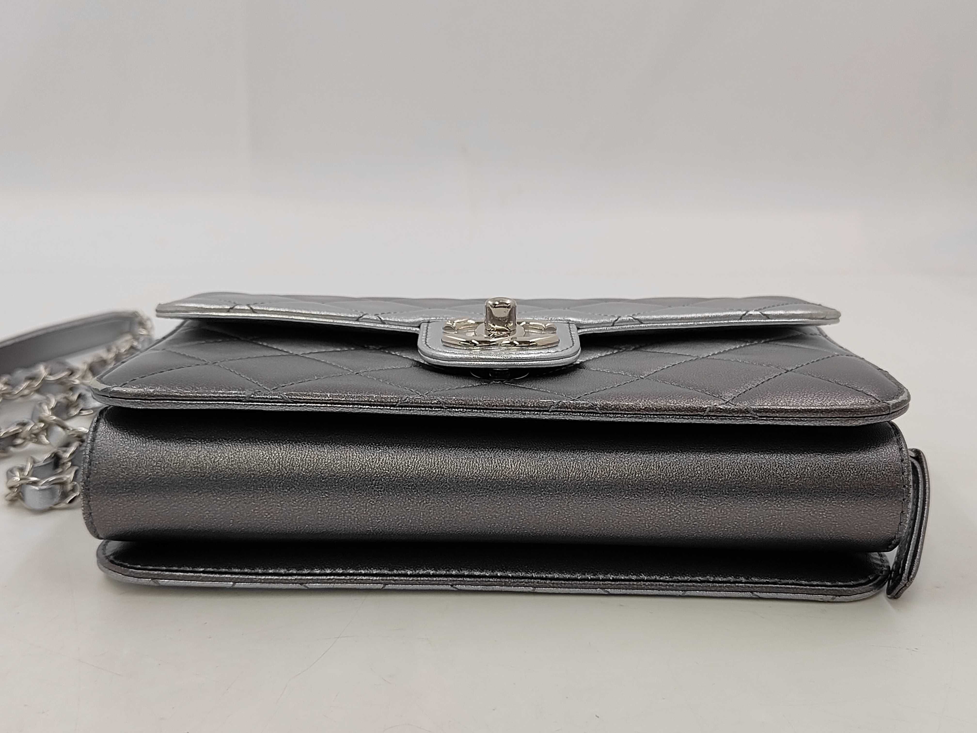 2250 Chain Shoulder Bag, Silver with SV Hardware — view 4