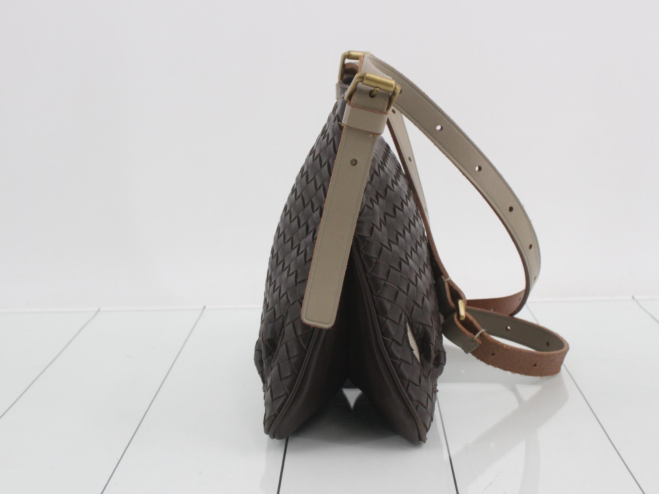 Intrecciato (Bag) Shoulder Bag, Dark Brown — view 4