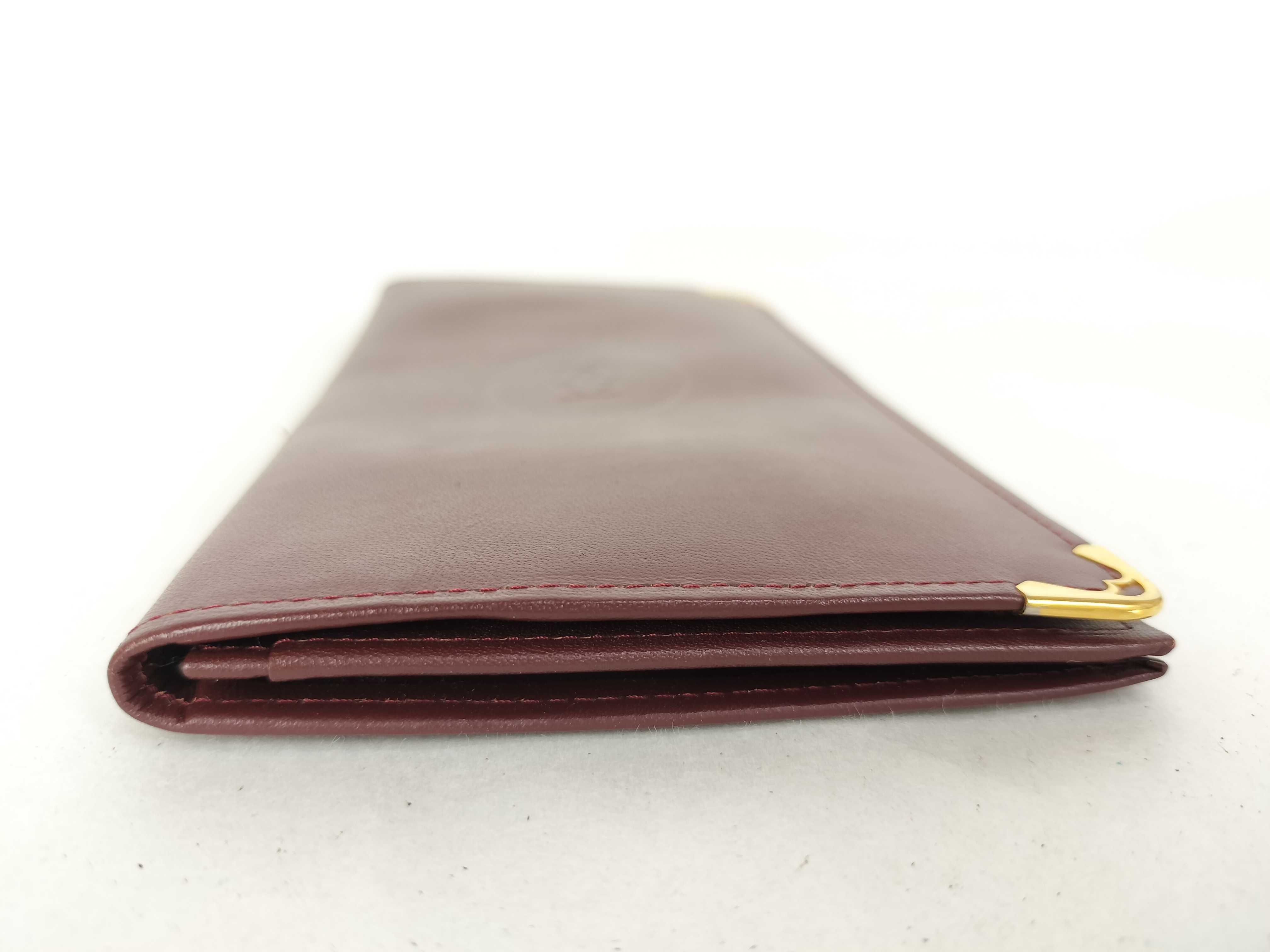 Must Wallet — view 3