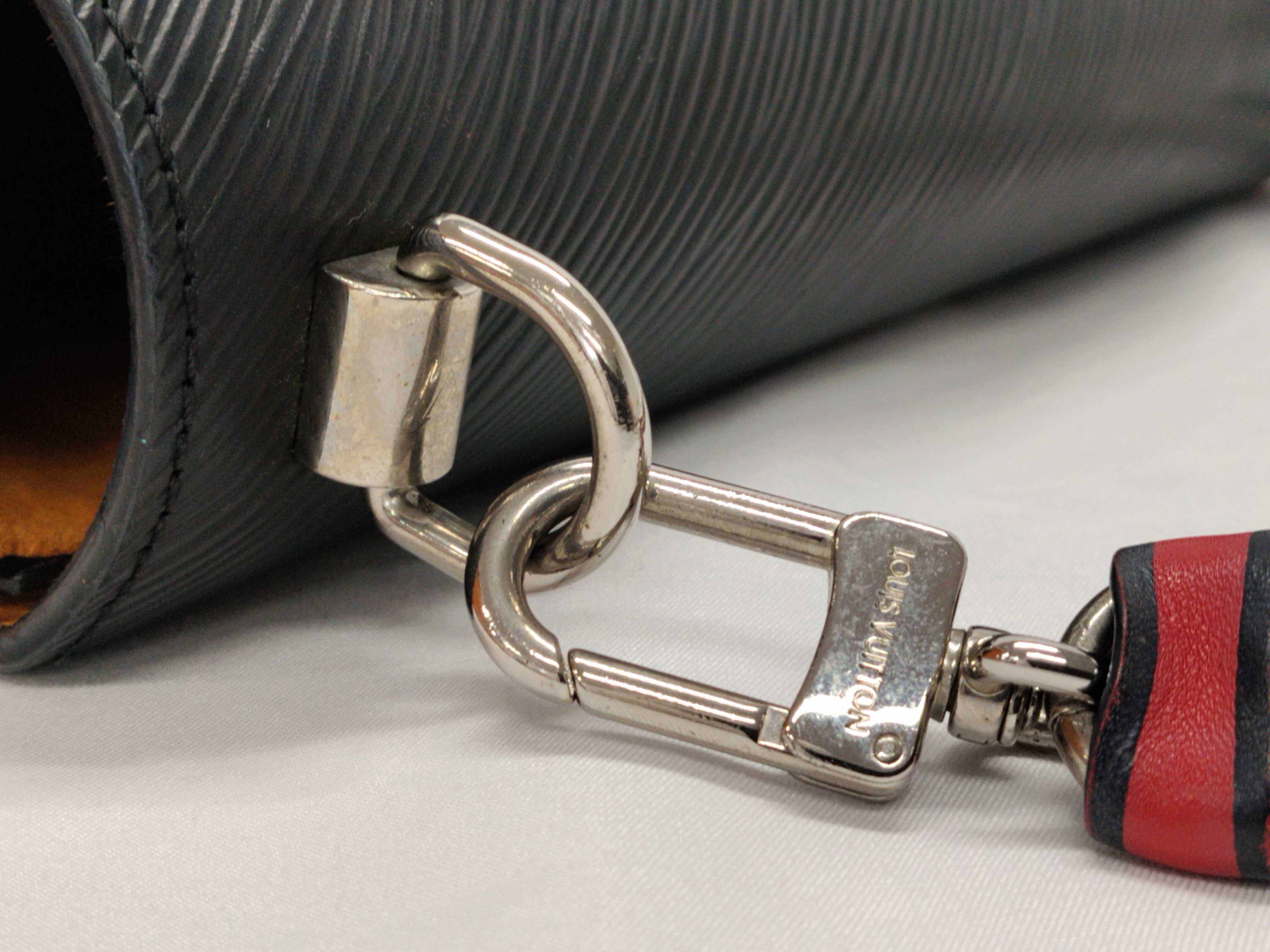 Epi Twist MM 2WAY Handbag AR4128 — view 5