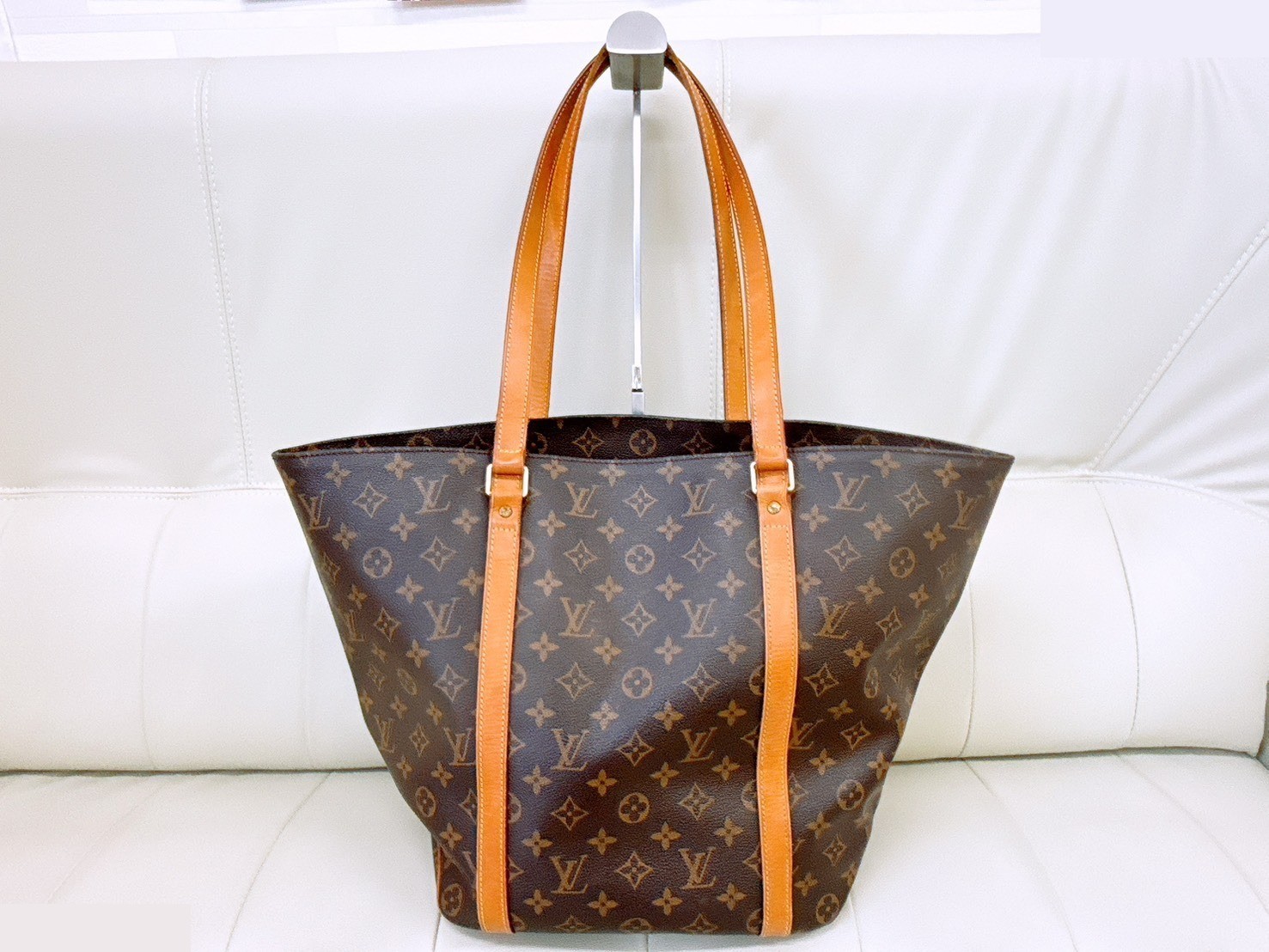 Sack Shopping — view 2