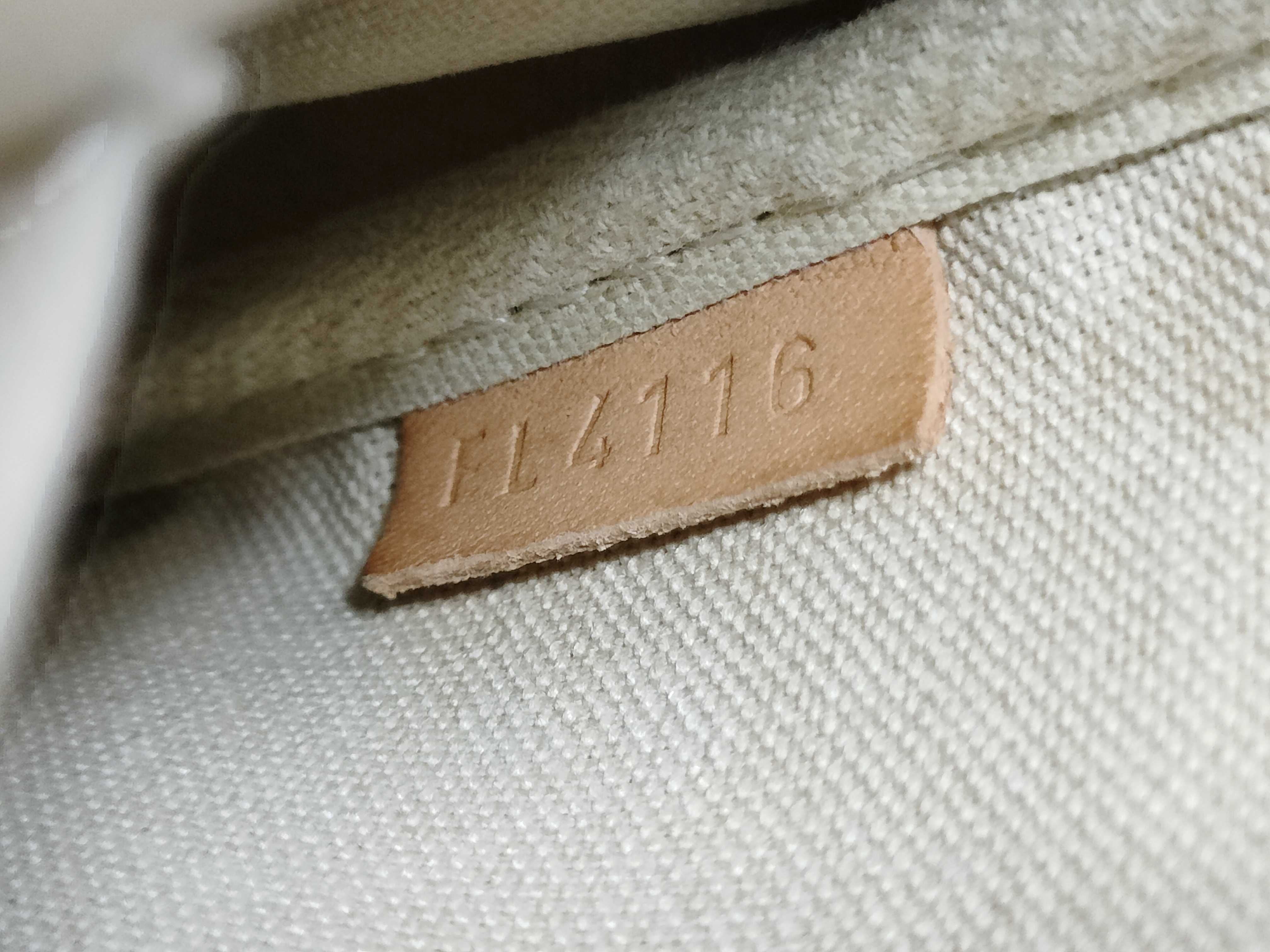 Damier Azur Shoulder Bag — view 13