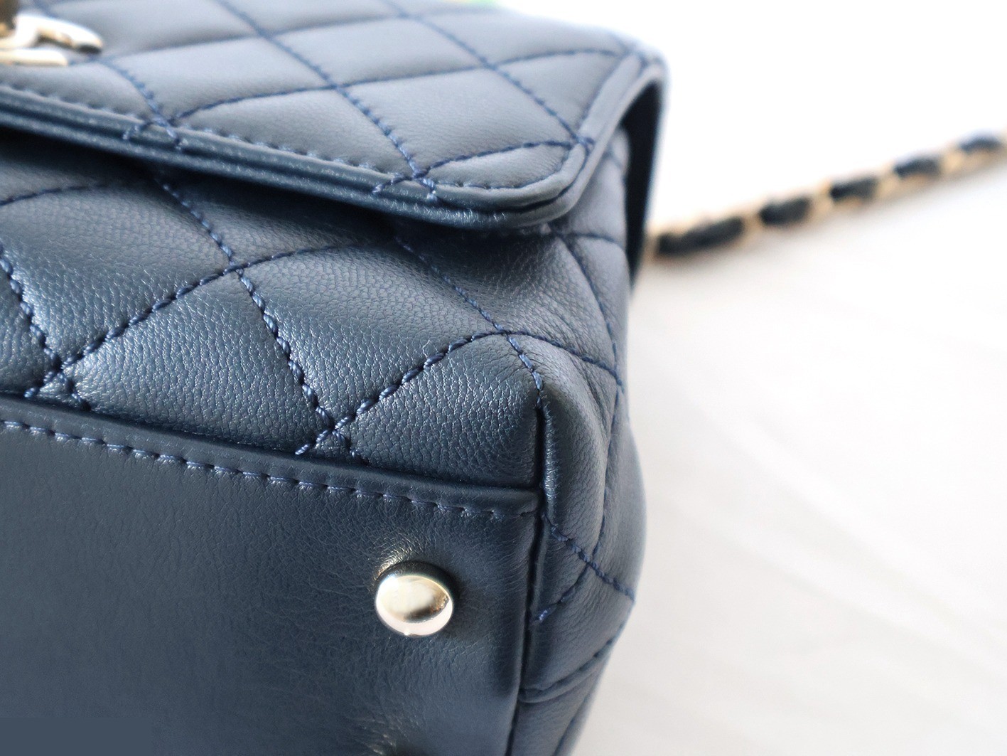 Matelassé 2-Way Handbag with Chain Shoulder Strap, Navy — view 4