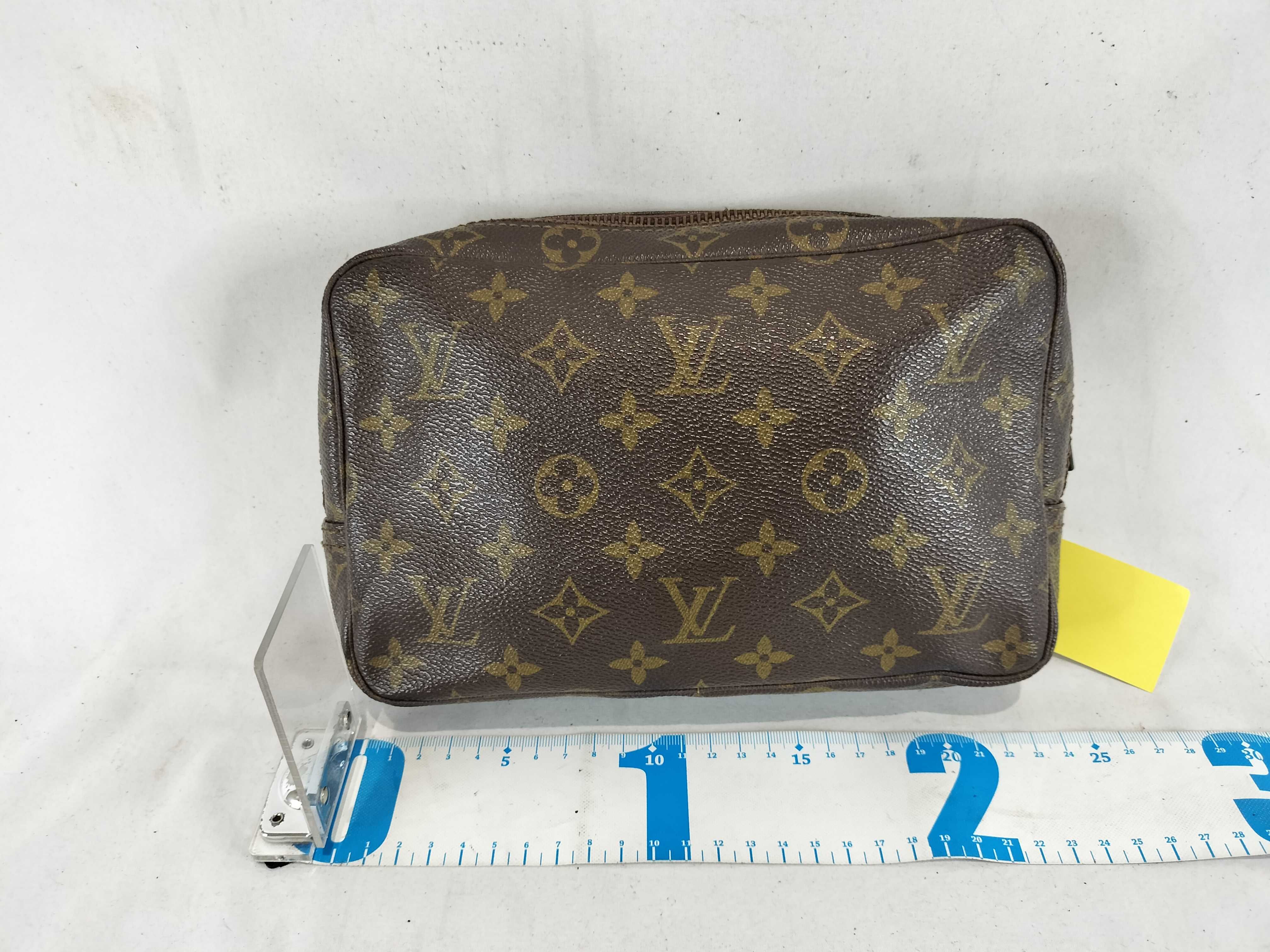 Monogram M47524 Trousses Toilette 23 Second Bag (Considering Year of Manufacture) — view 2
