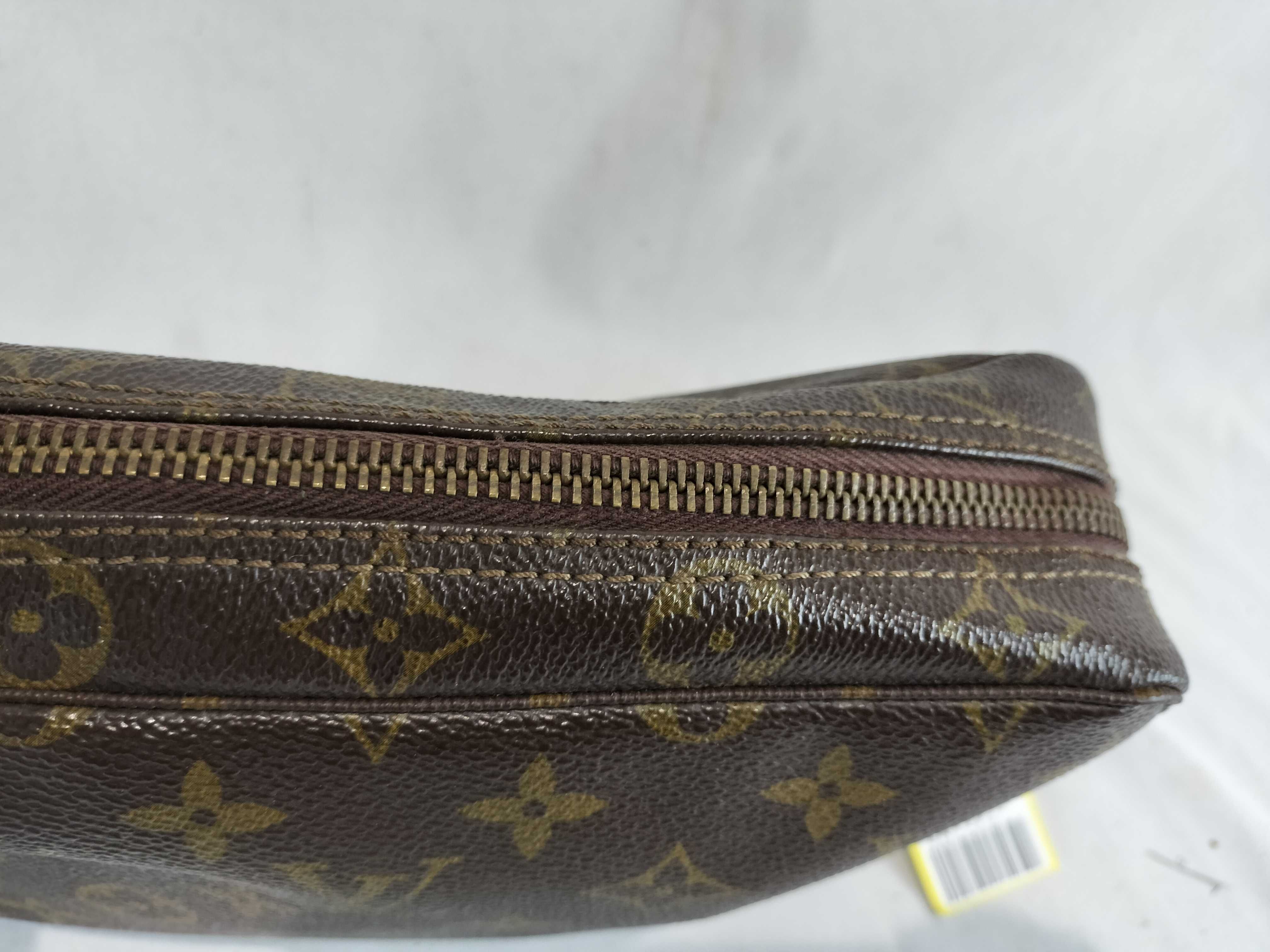 Monogram M47524 Trousses Toilette 23 Second Bag (Considering Year of Manufacture) — view 5