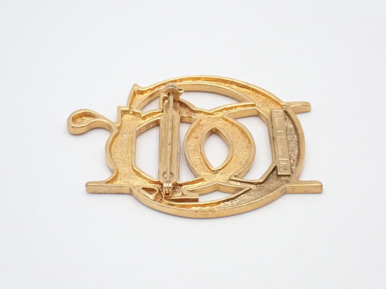 Other lines: Precious metals/brooches, GP logo, gold — view 2