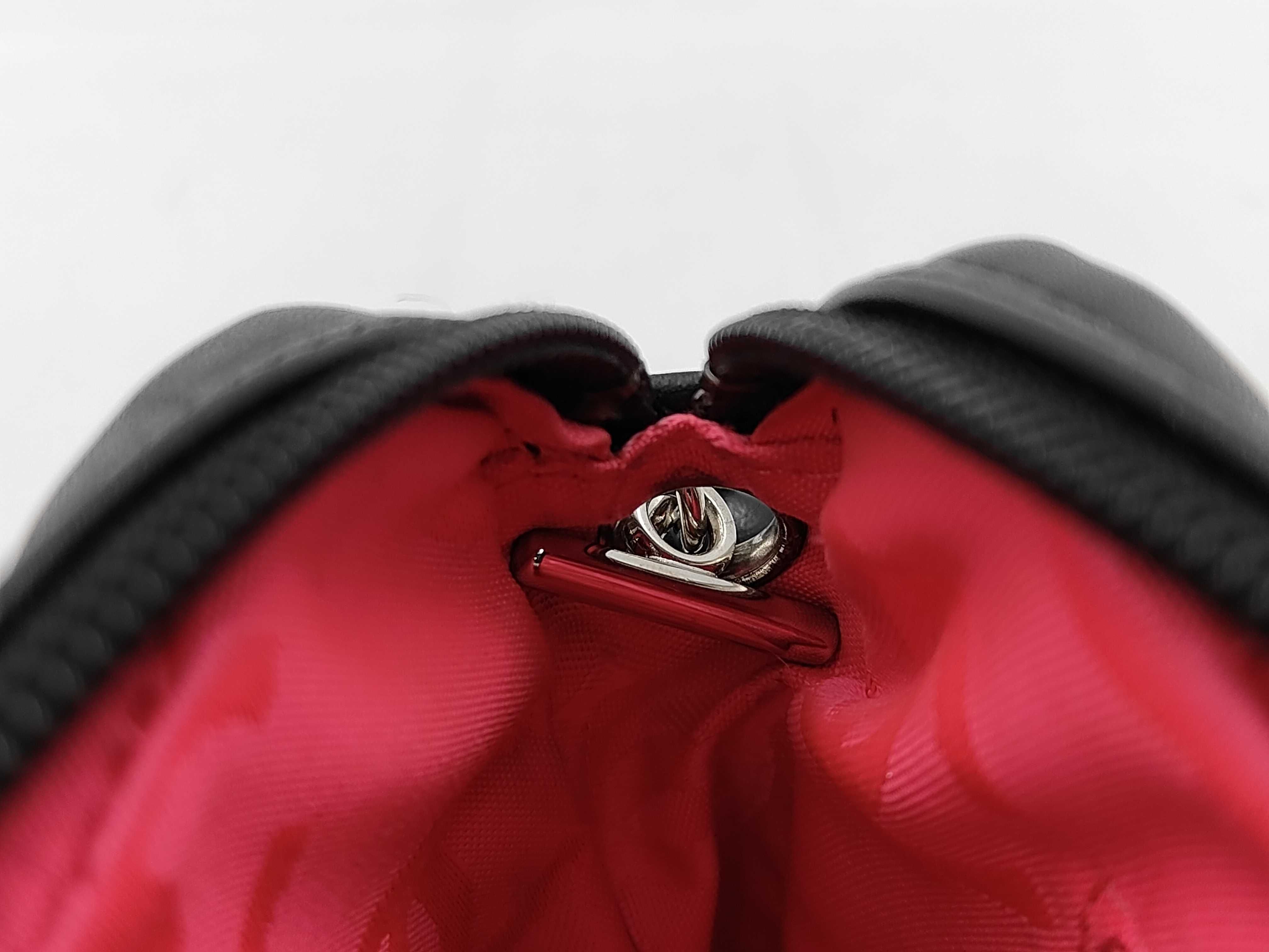Cambon Line Handbag — view 9