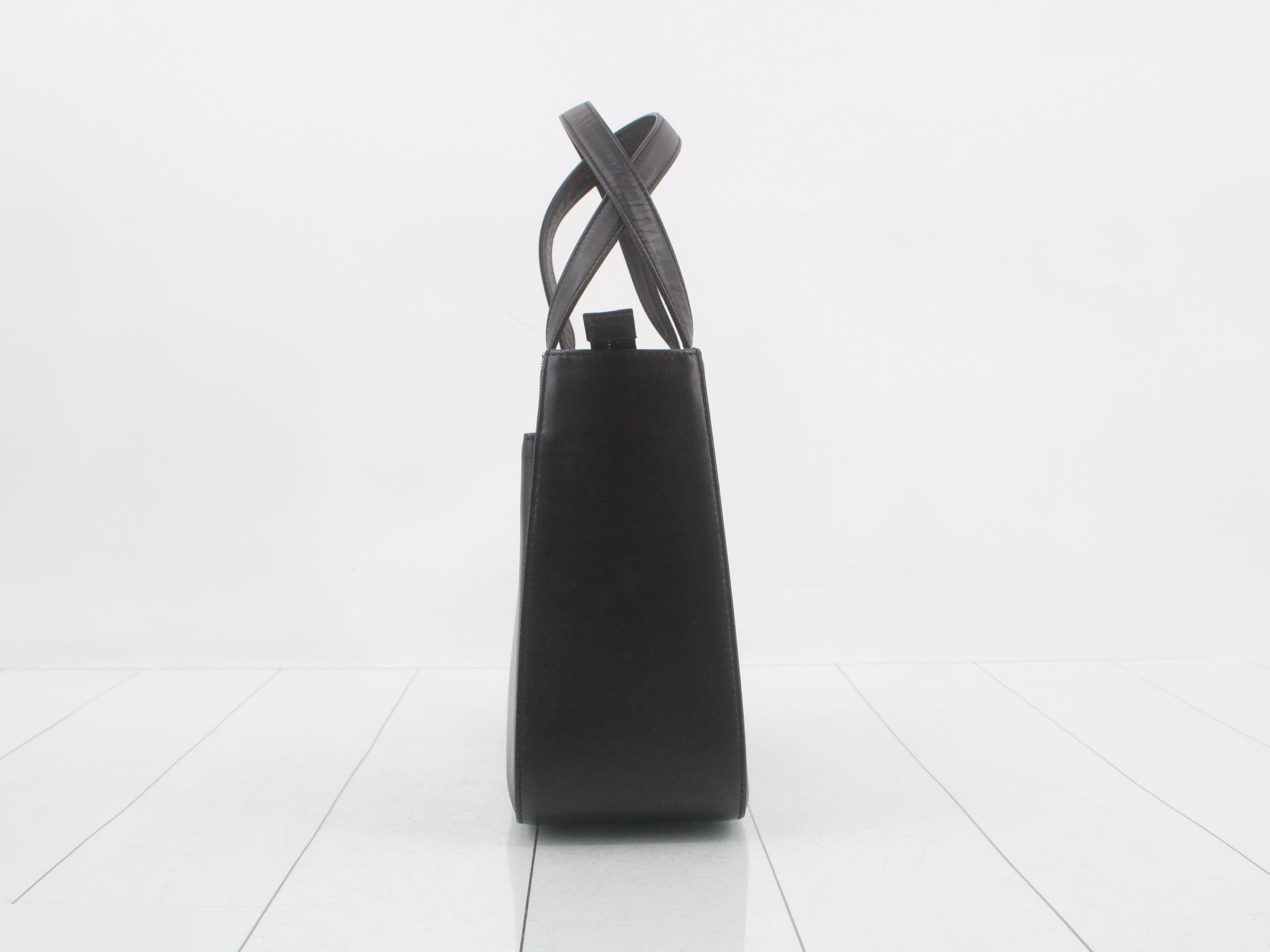 handbag — view 3
