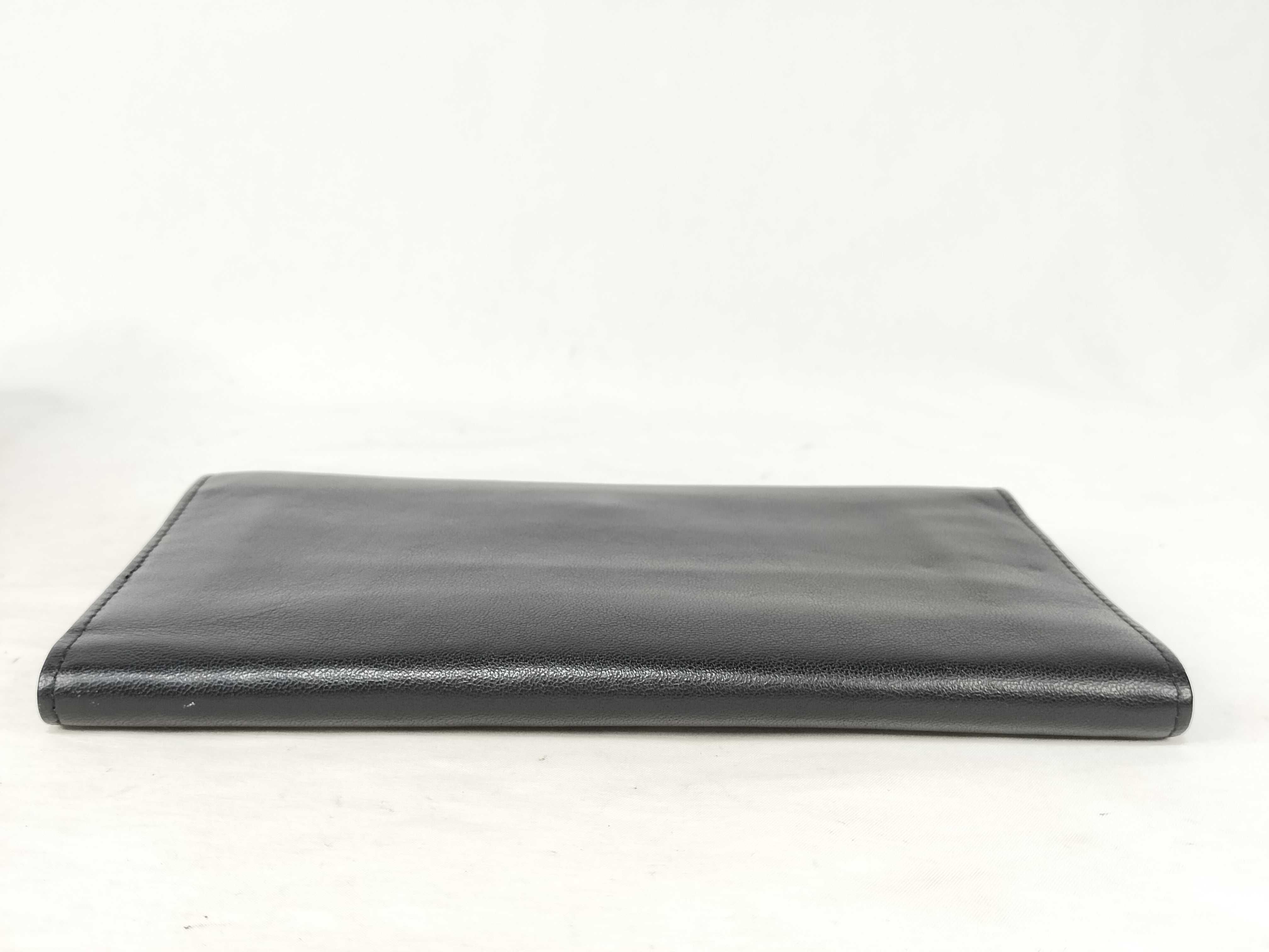 wallet — view 3
