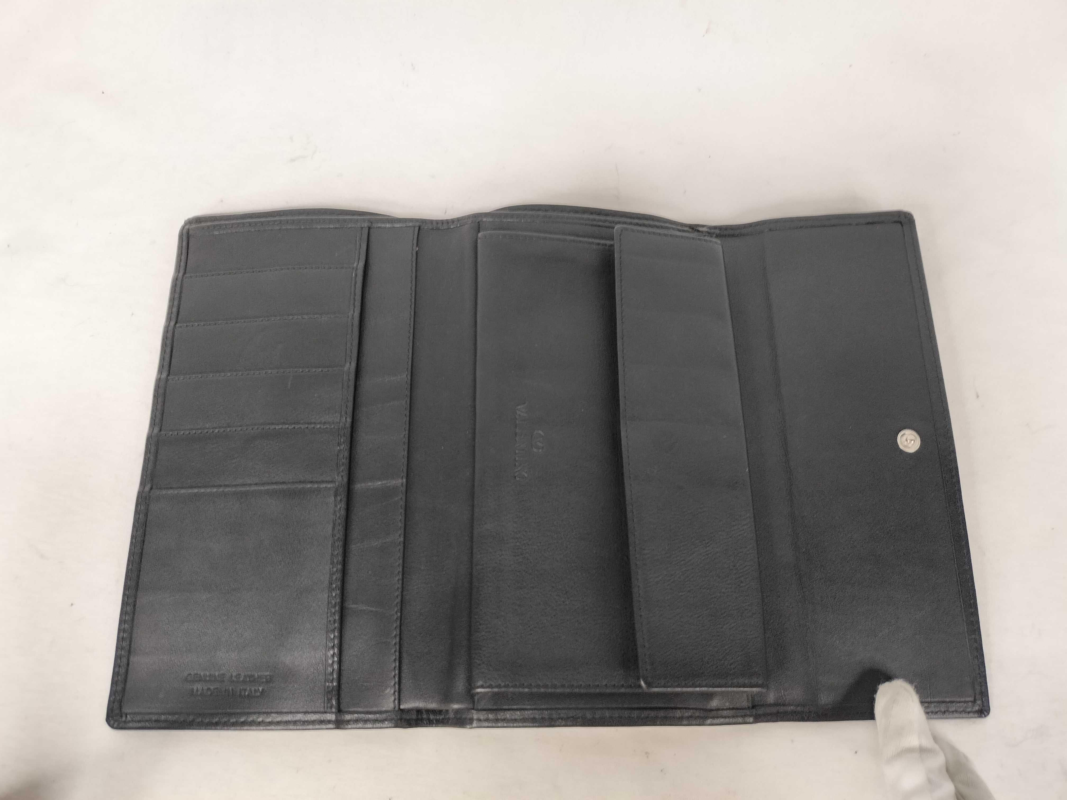 wallet — view 9