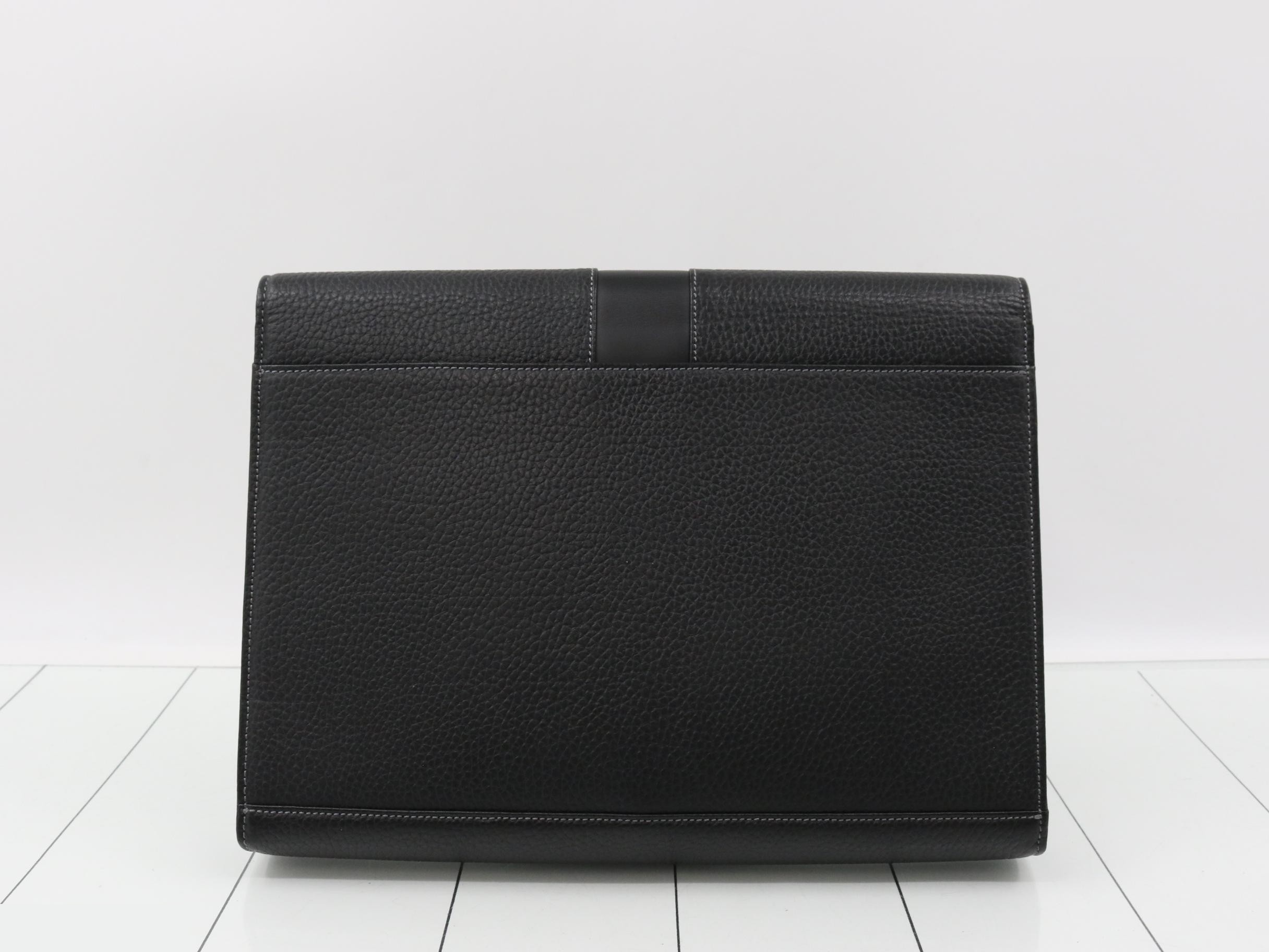 Burberrys Leather Second Bag — view 2