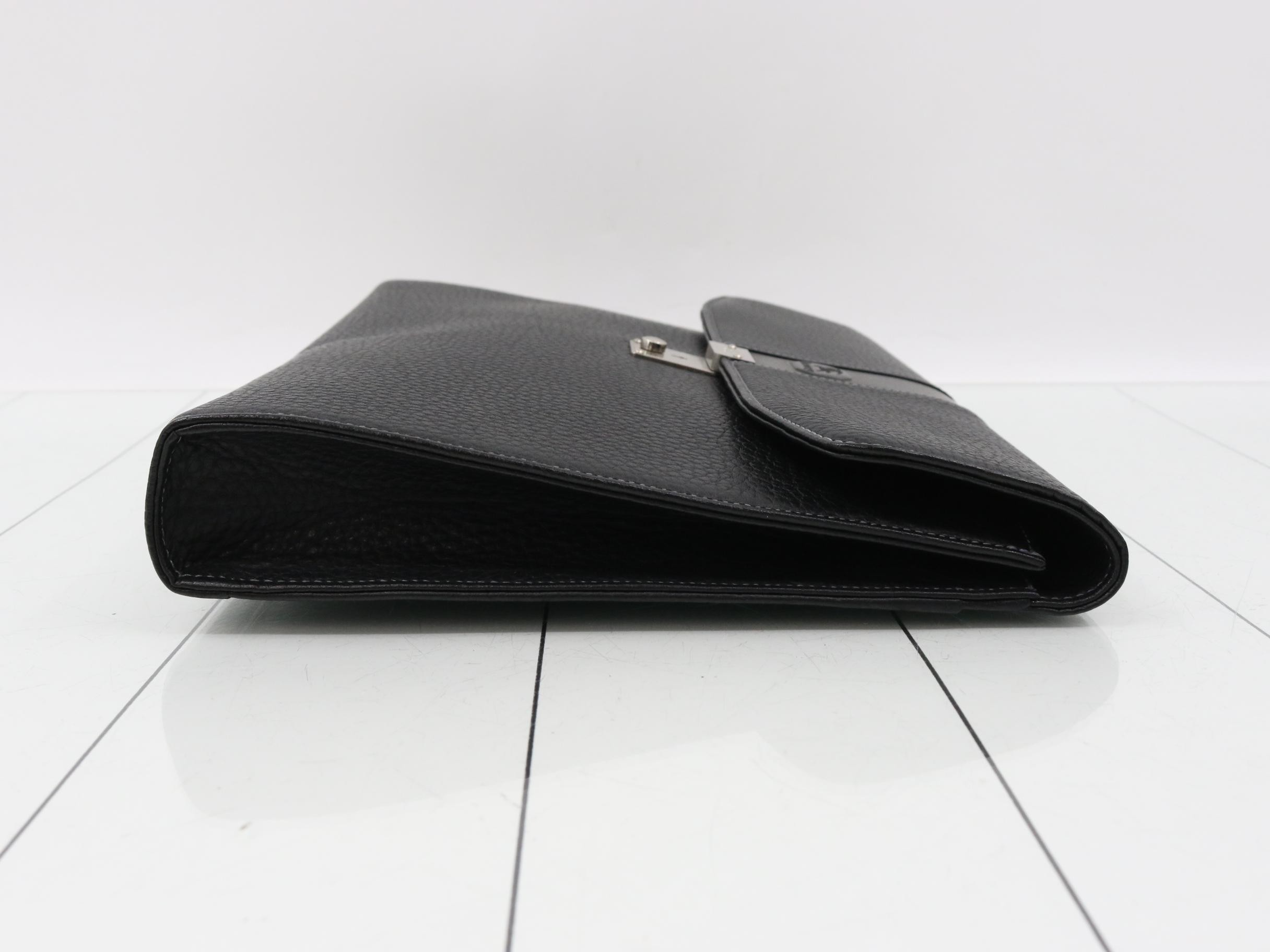 Burberrys Leather Second Bag — view 3