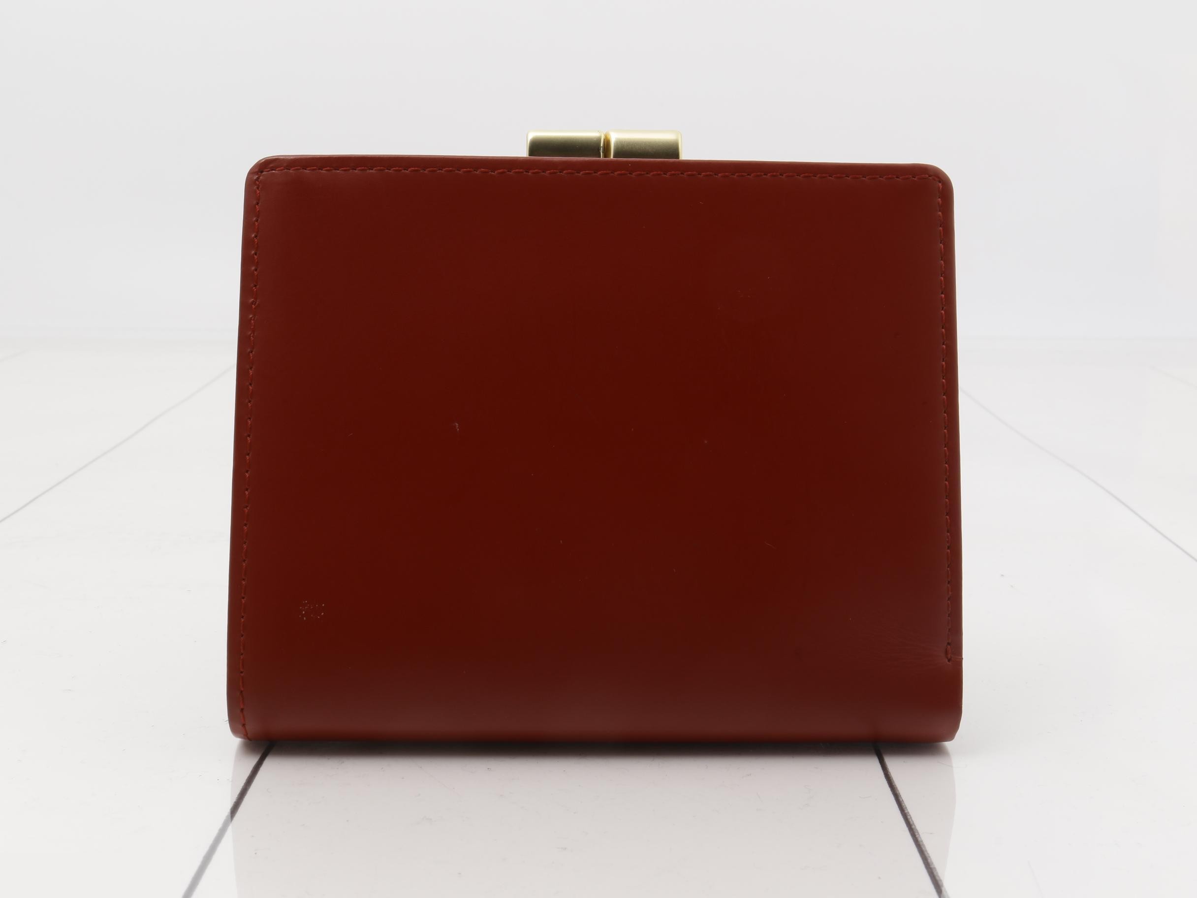 Other lines: Bags and Wallets — view 2