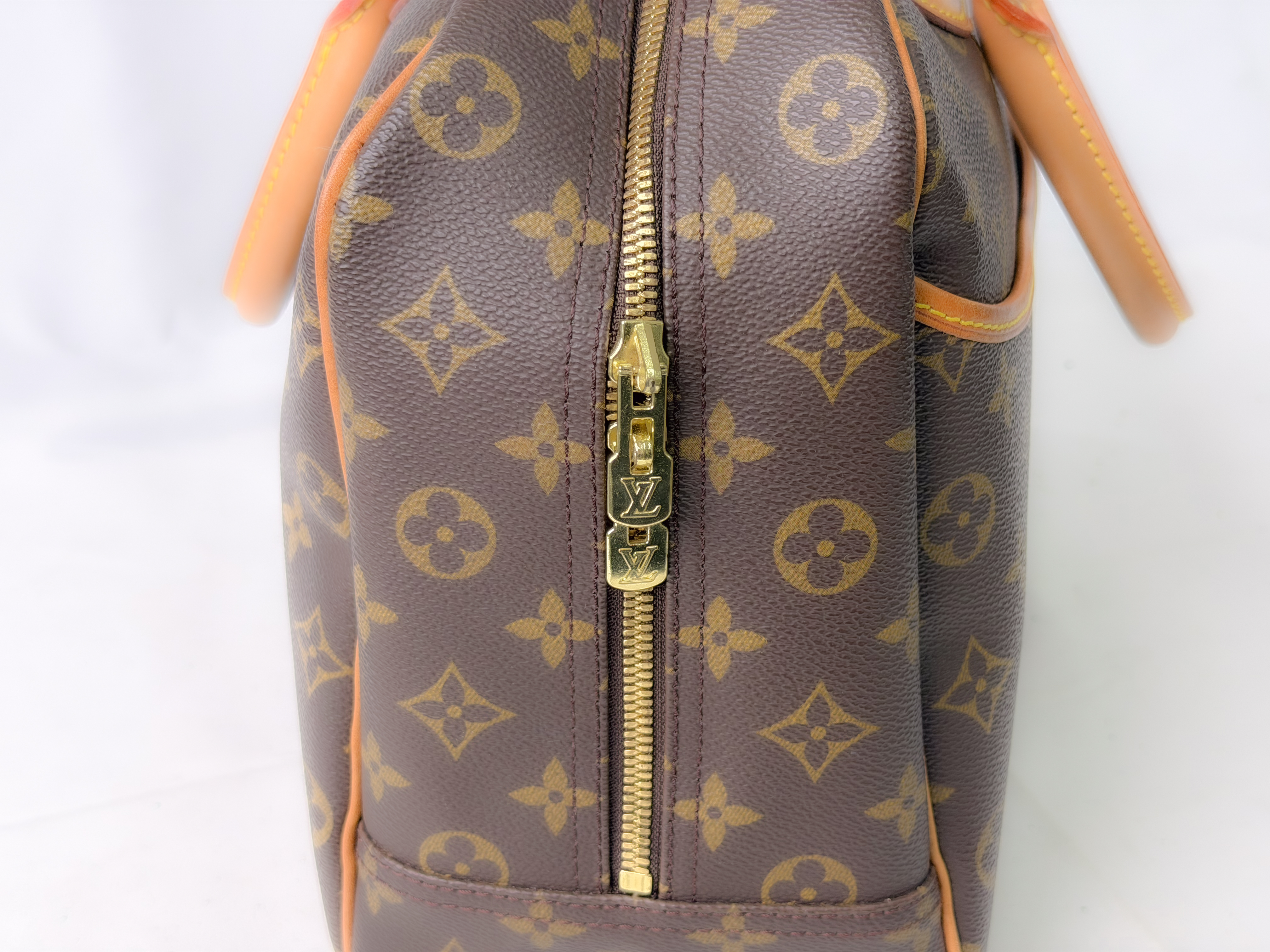 Monogram M47270 Deauville ML0959 Handbag — view 6