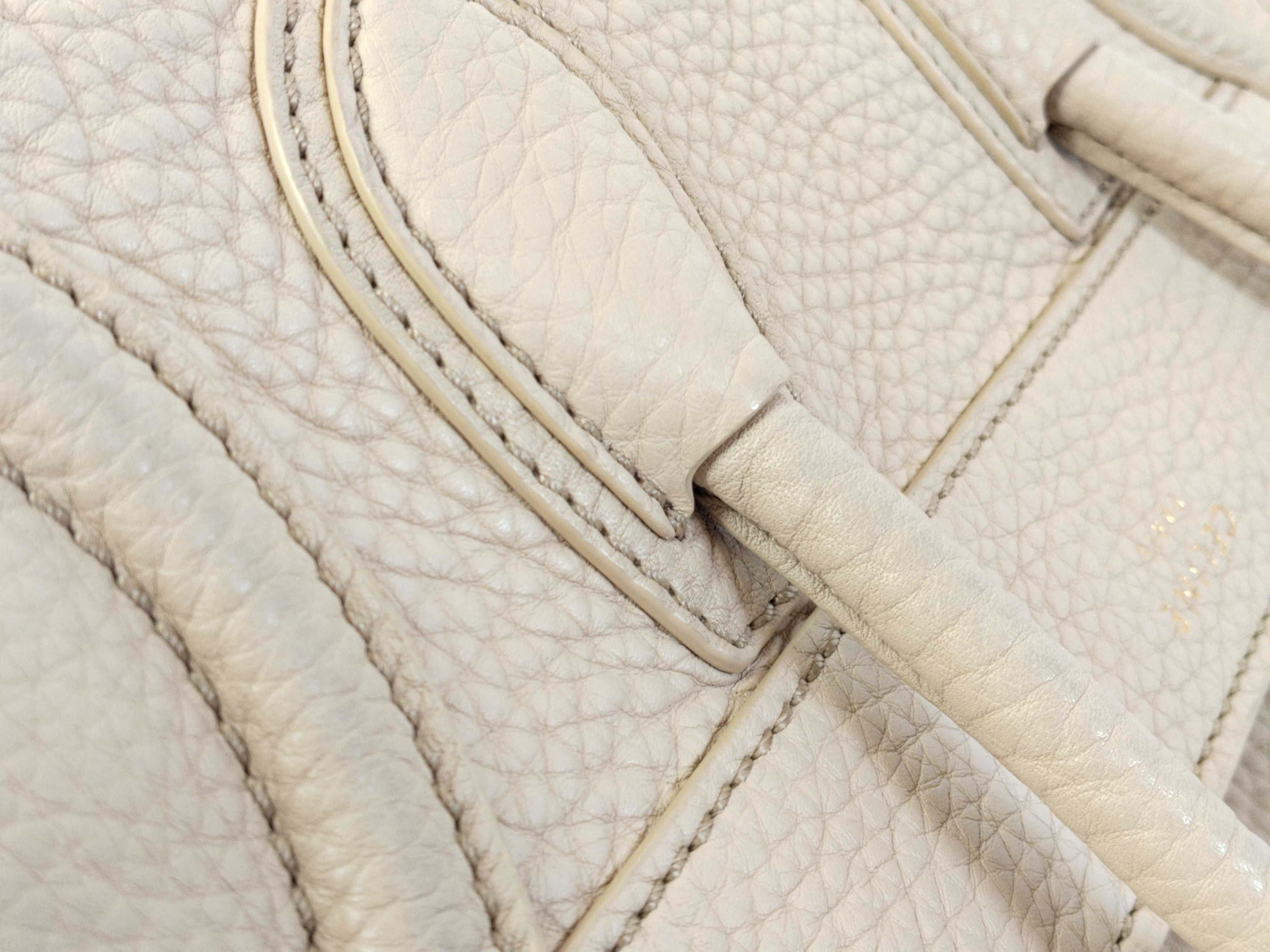 Micro Luggage Handbag Tote Handbag — view 6