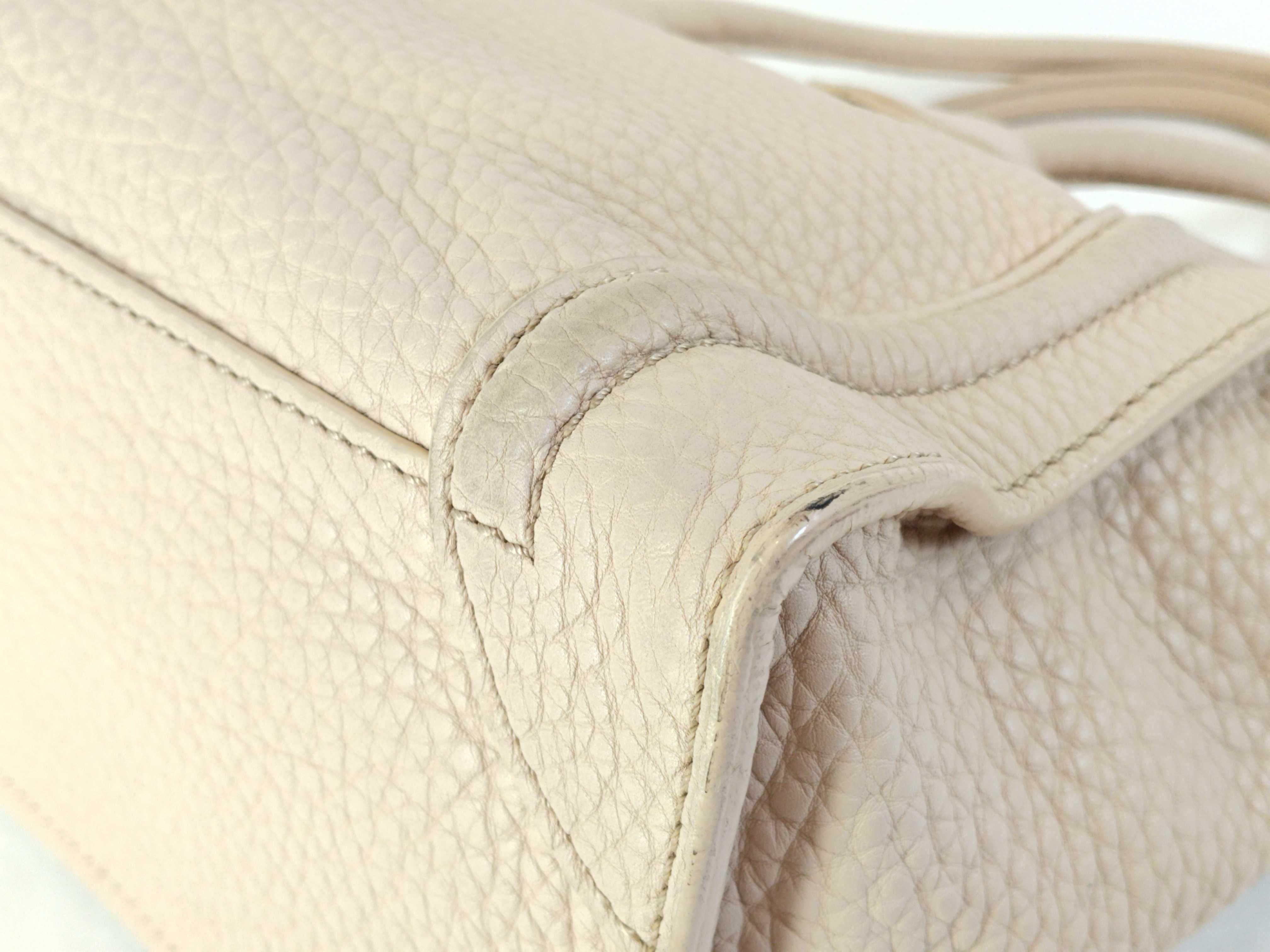 Micro Luggage Handbag Tote Handbag — view 7