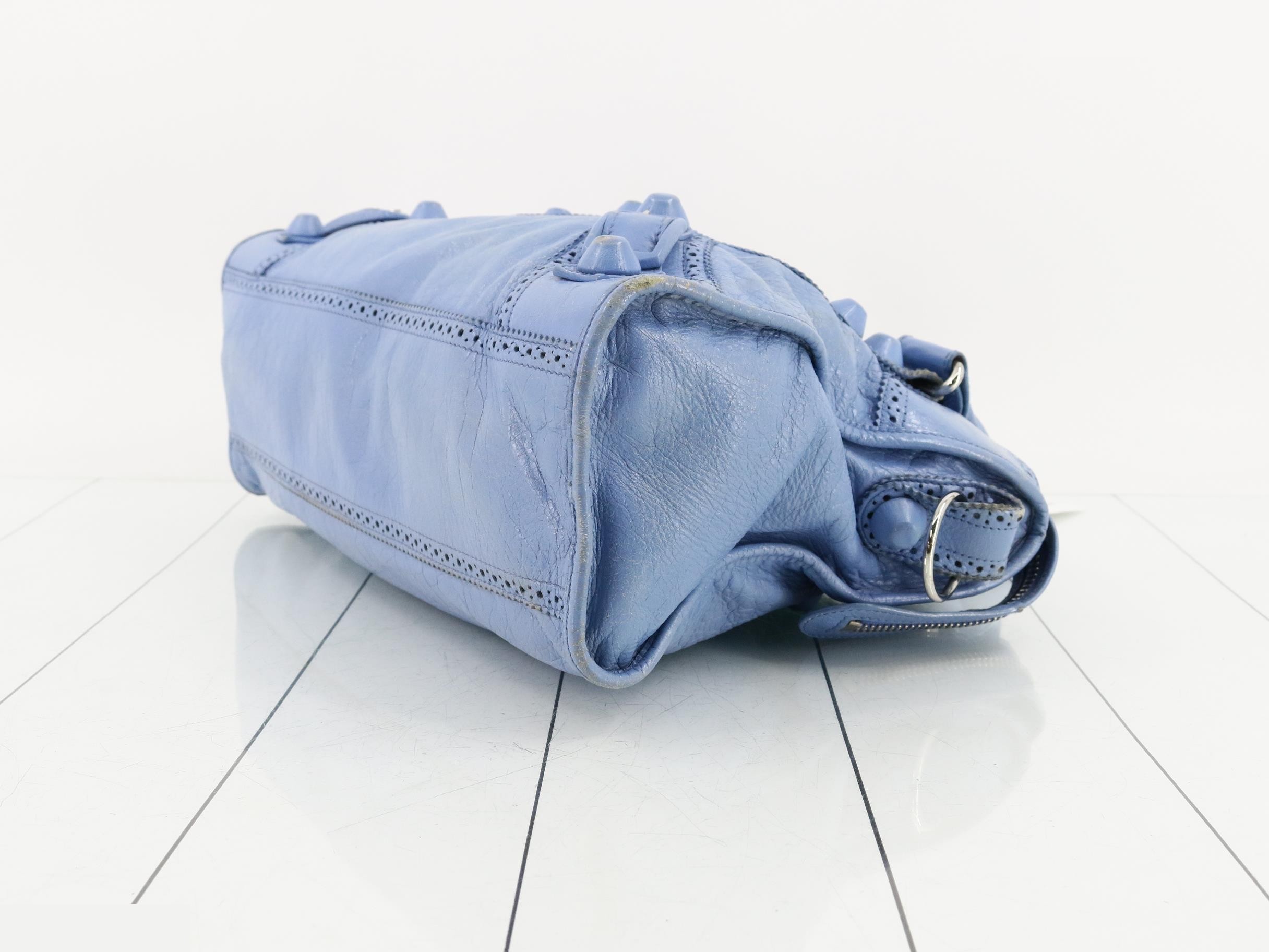 Giant Cite Tote Bag, Light Blue, 2-Way Strap — view 6