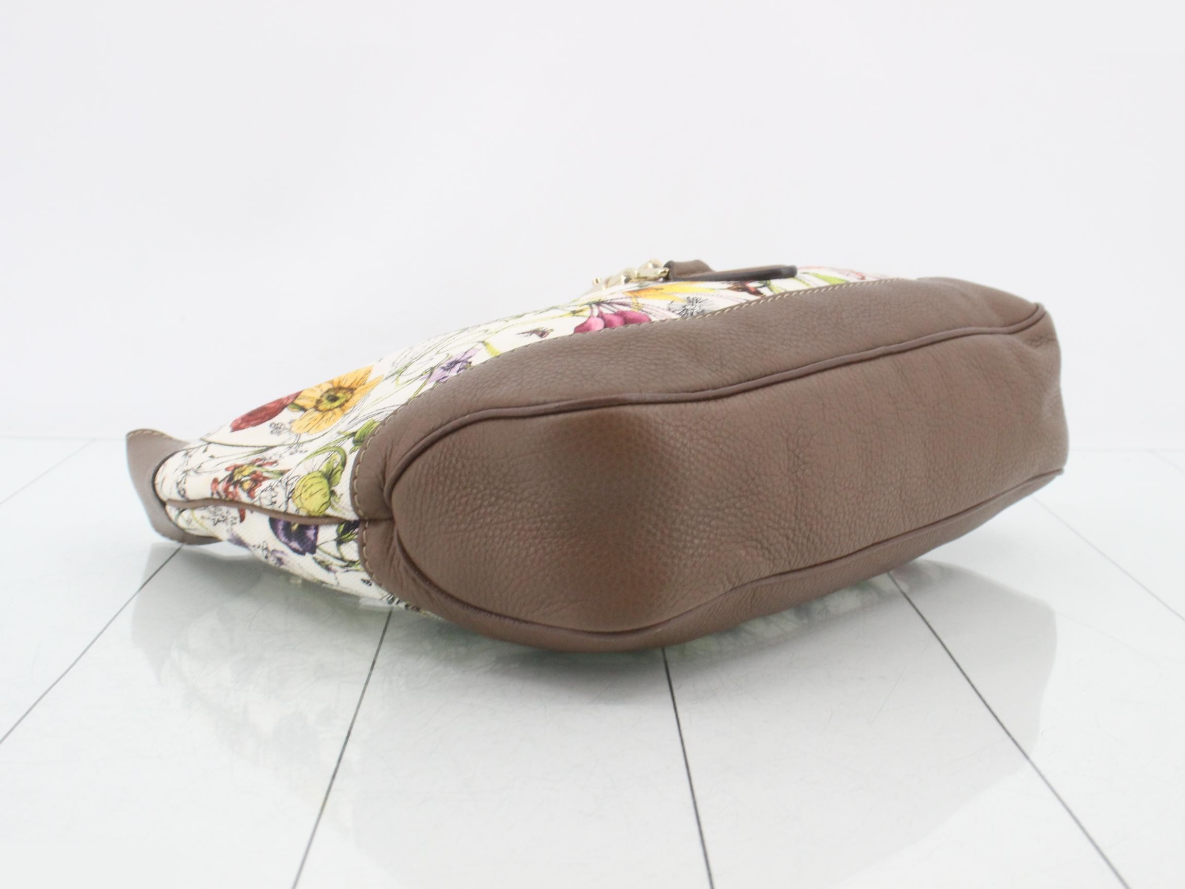 One-shoulder bag — view 5