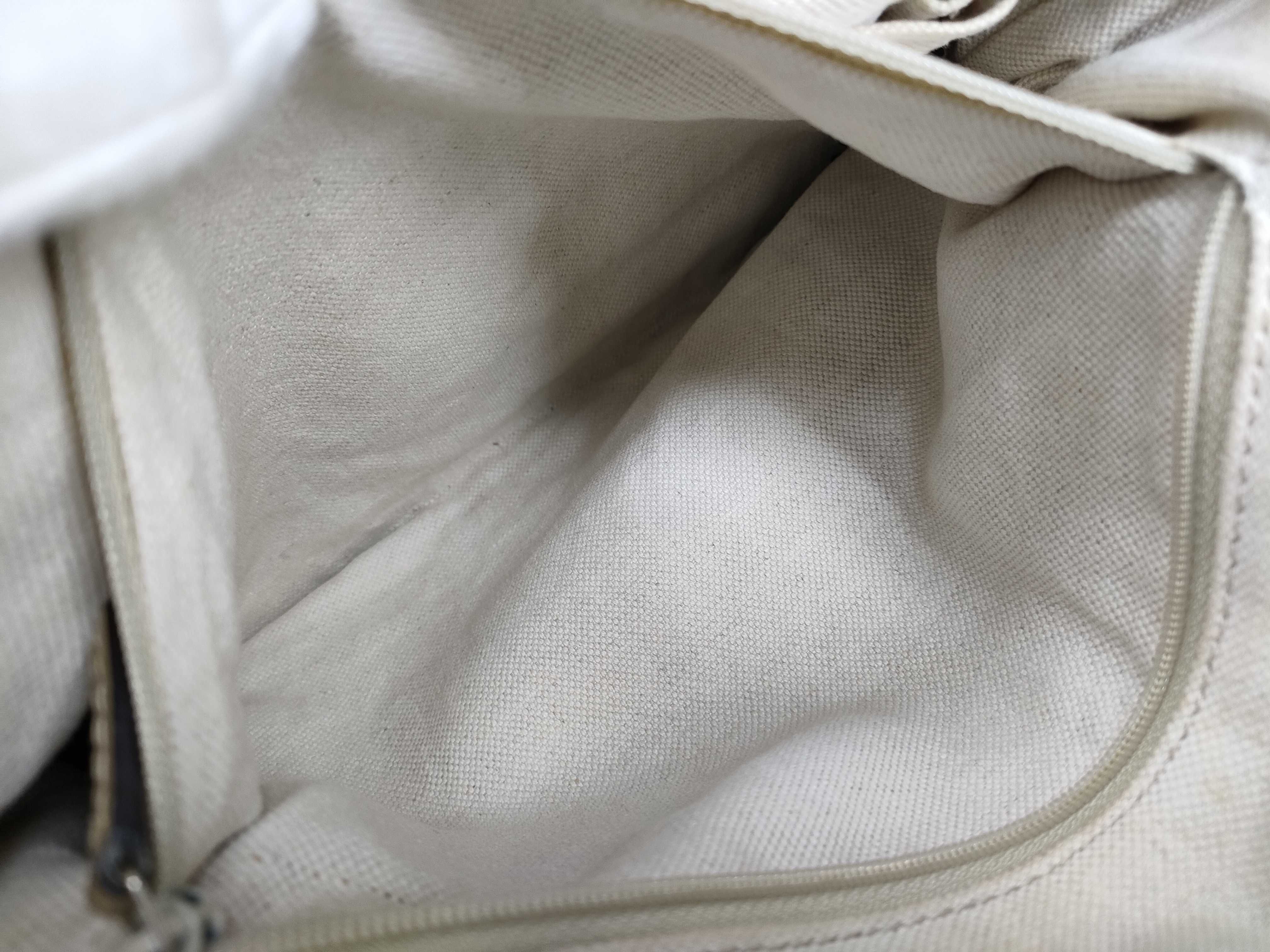 GG Canvas 2-way Strap Sukey Interlocking G Handbag — view 12