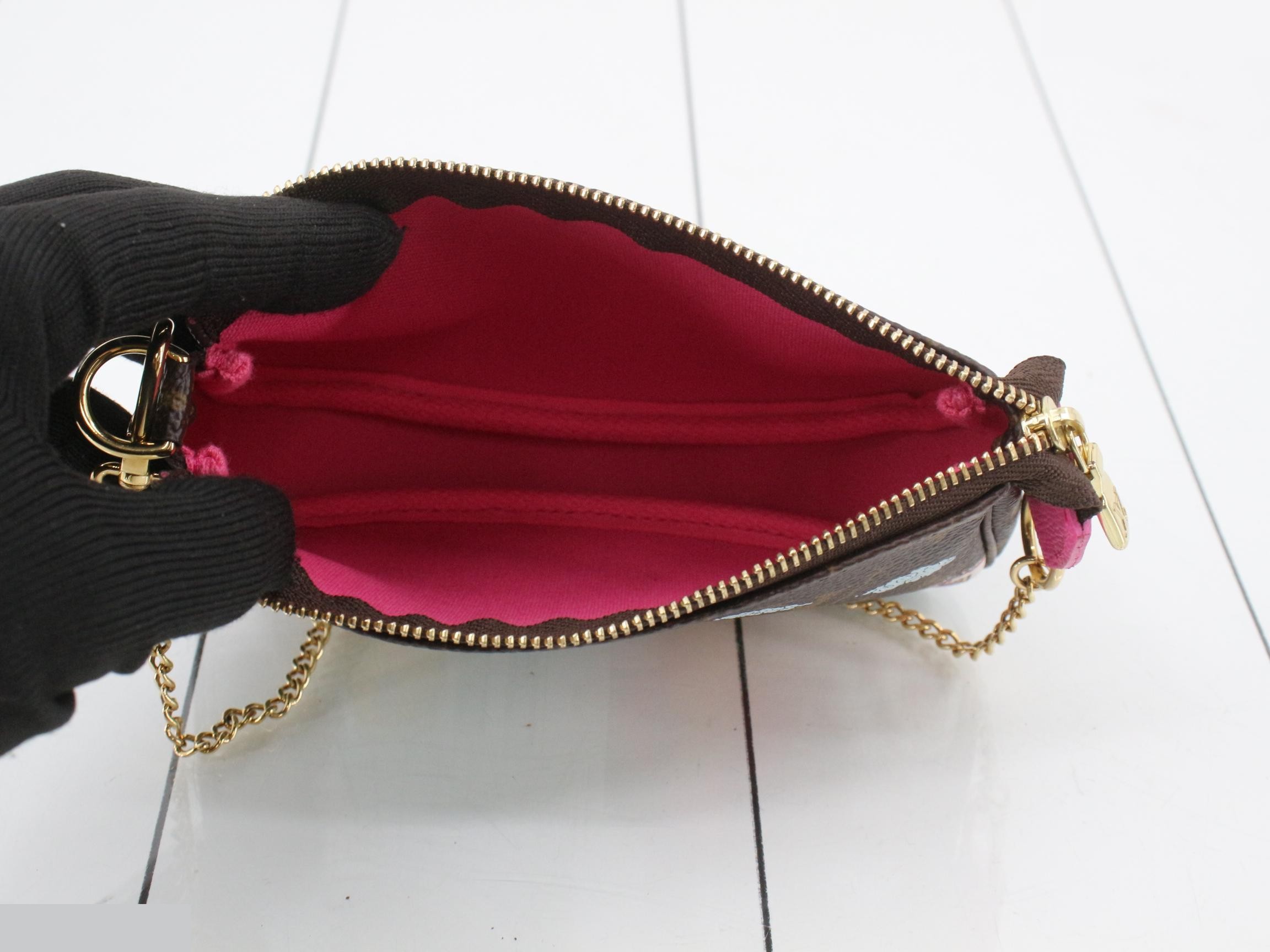Vivienne Holiday Seoul Limited Edition Mini Pochette Accessoires — view 4