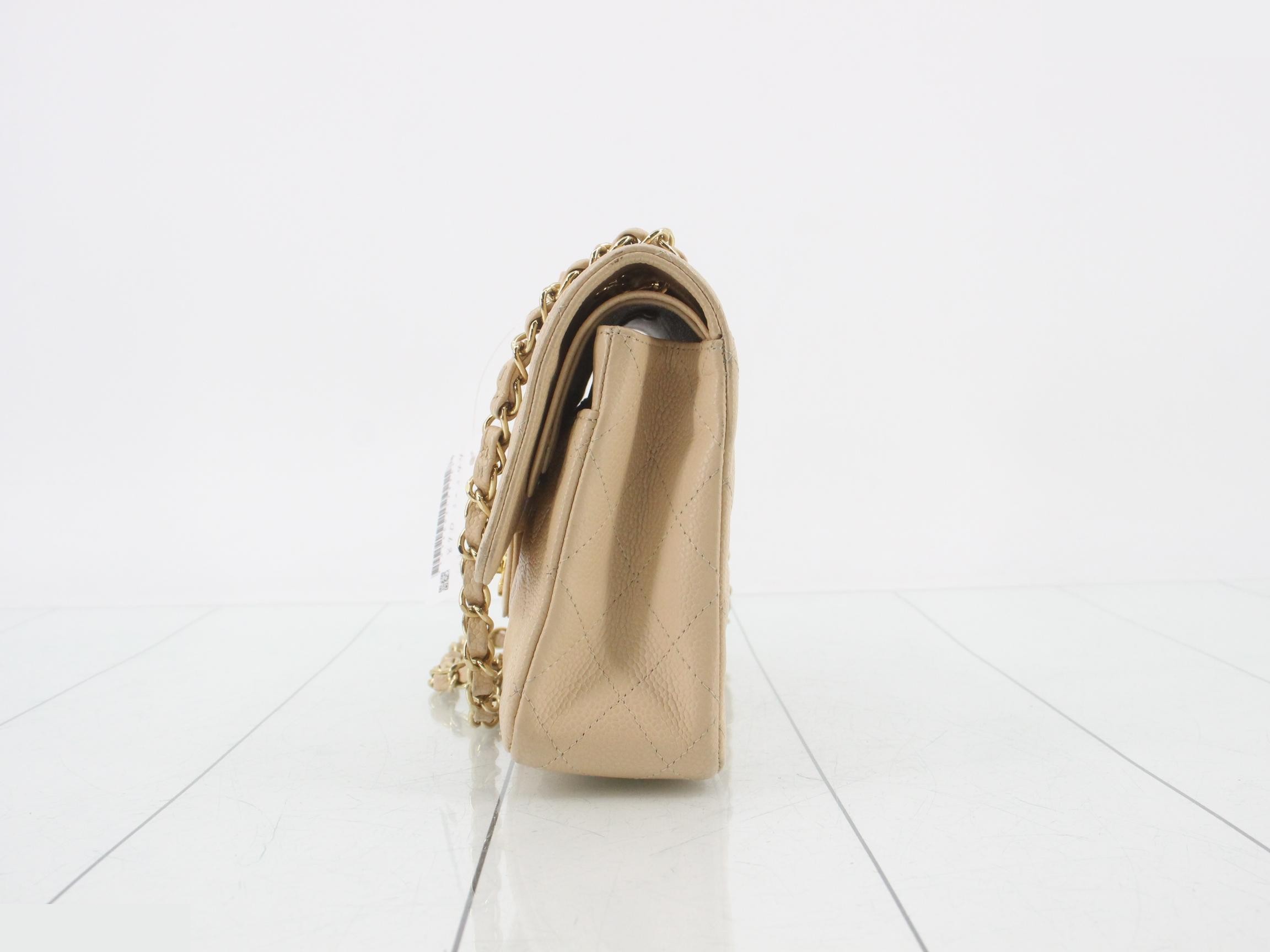 Double flap 25 caviar chain shoulder bag with seal card — view 3