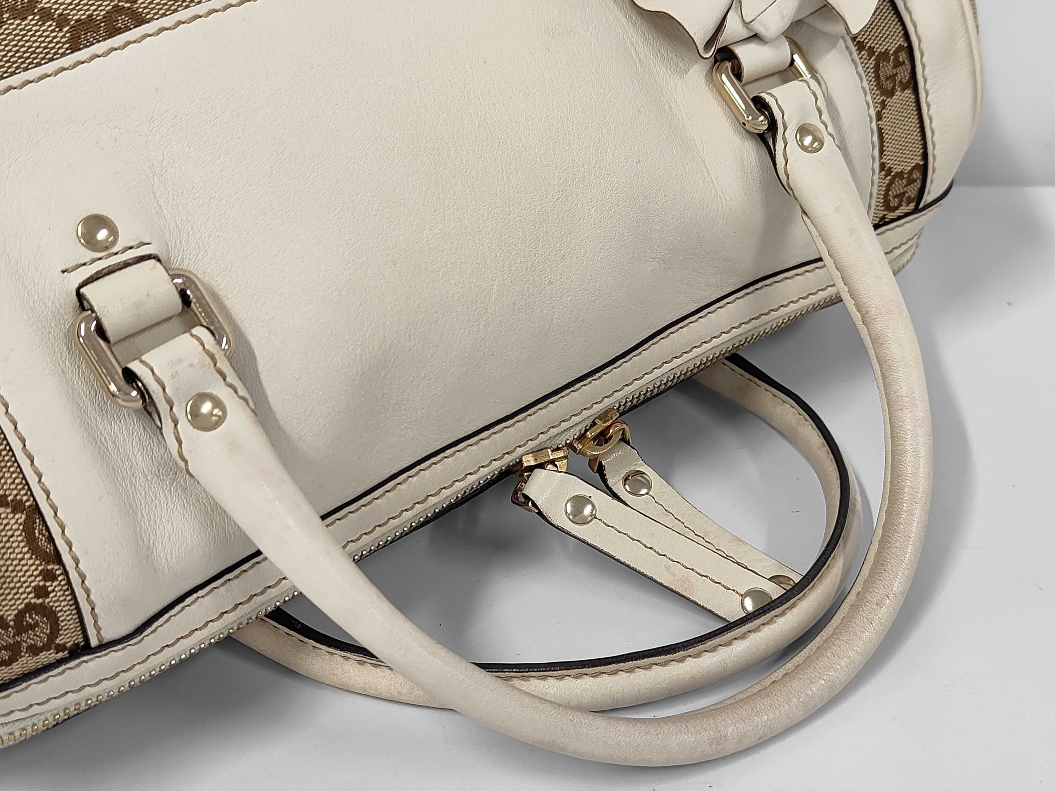 Drum-shaped GG Canvas Flower Handbag — view 3