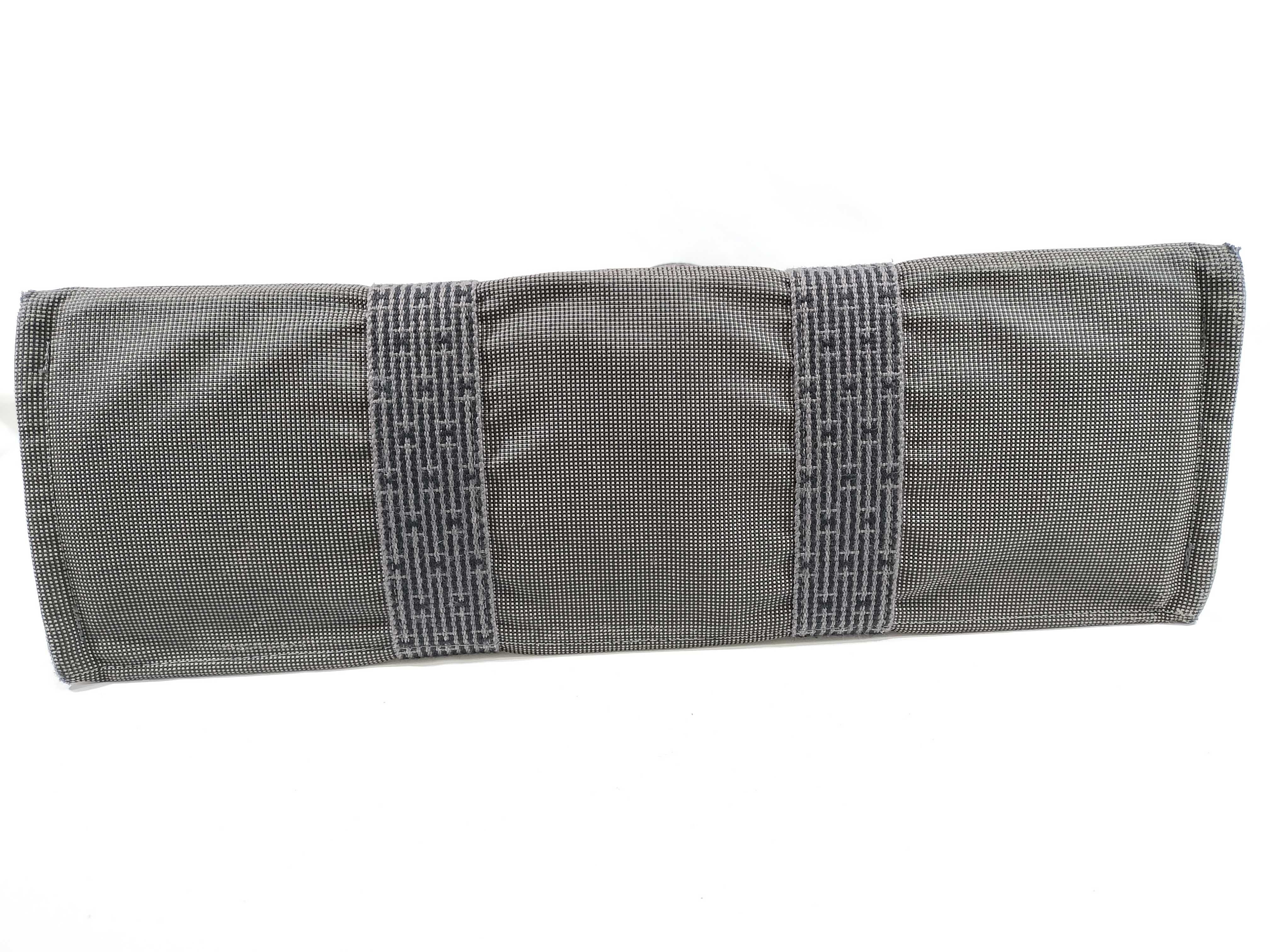 Herline GM Tote Bag, Canvas, Gray Tote Bag — view 9