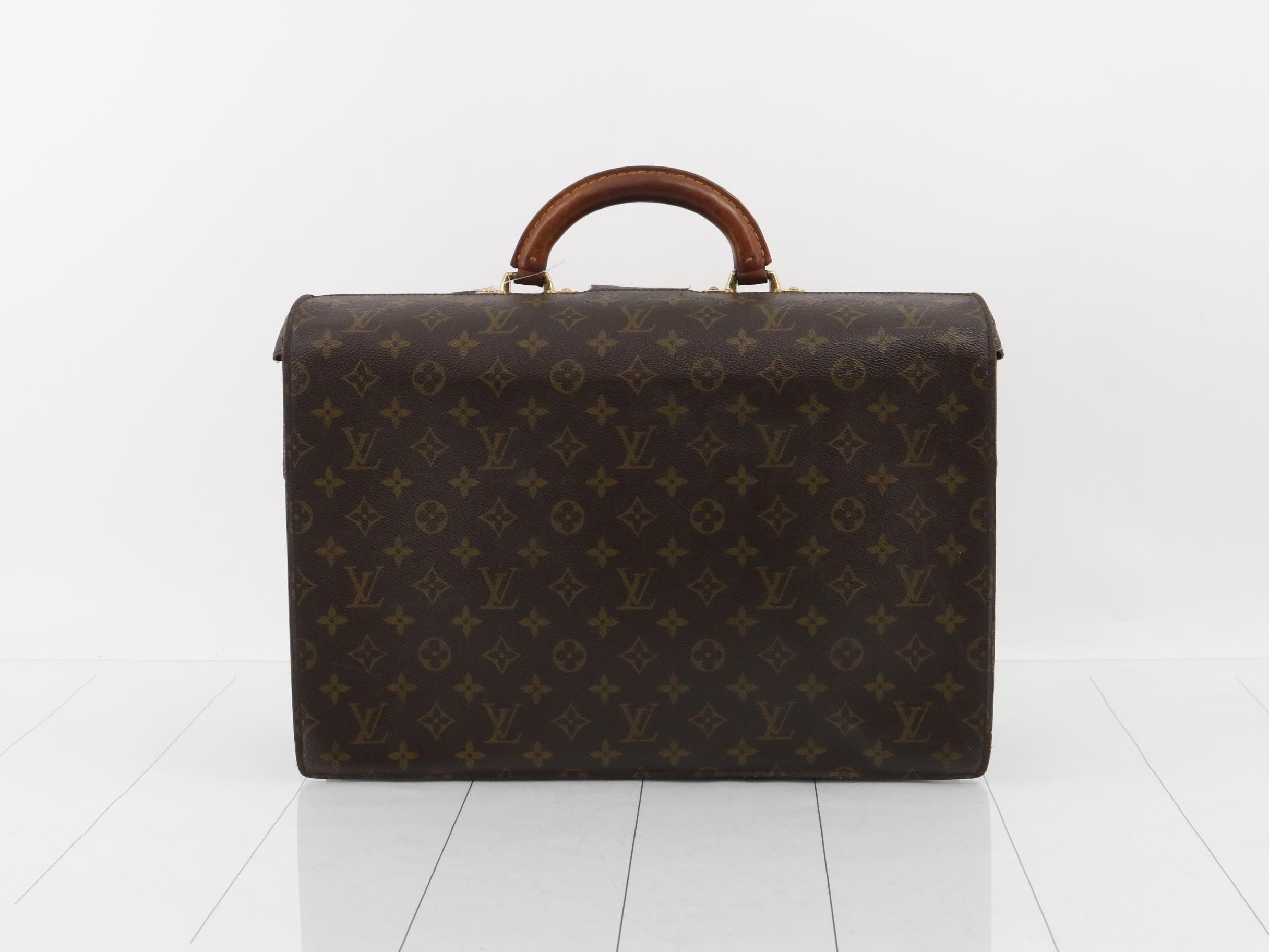 Monogram Serviette Fermoire Business Bag — view 2