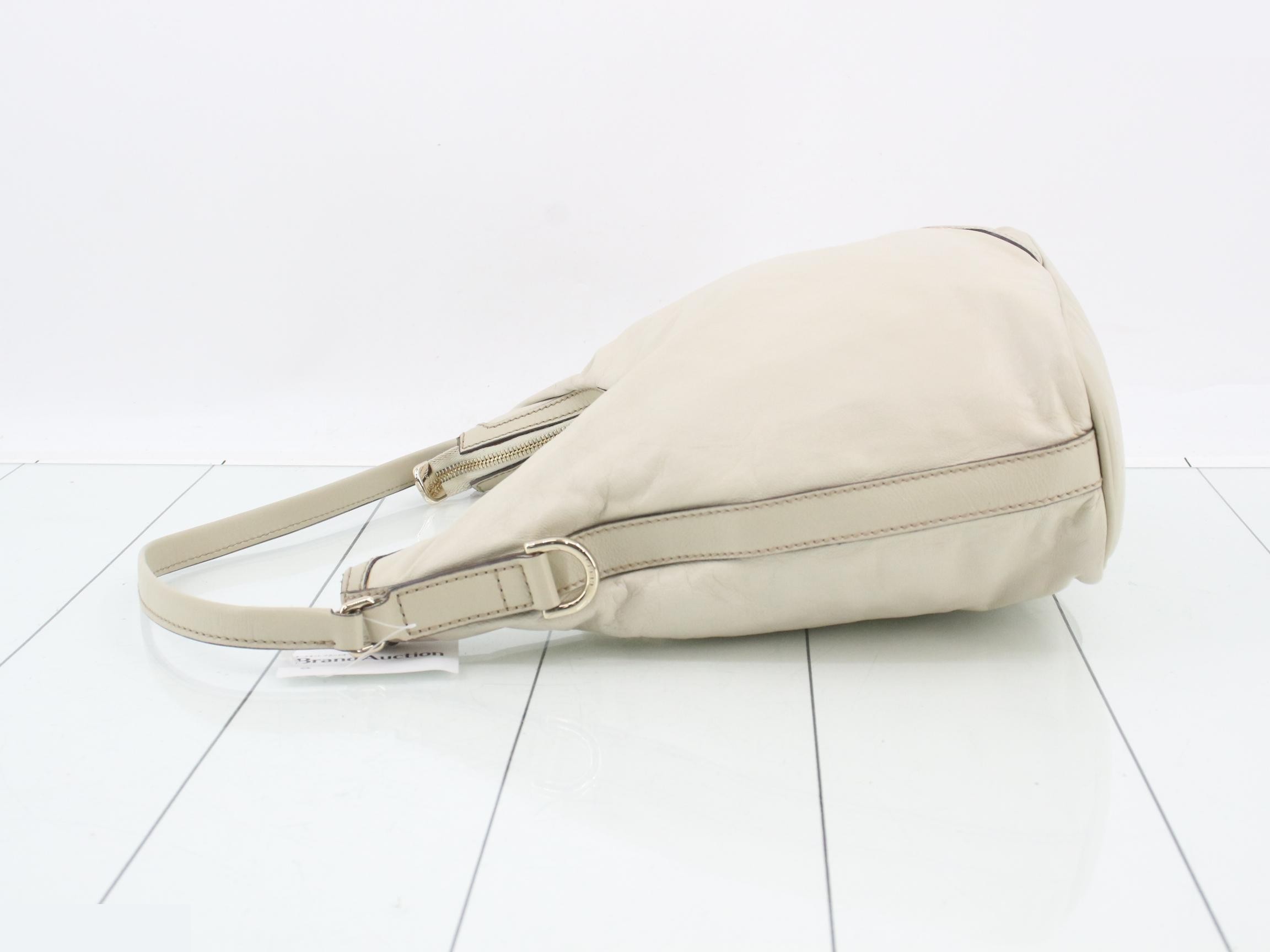 One-shoulder — view 4